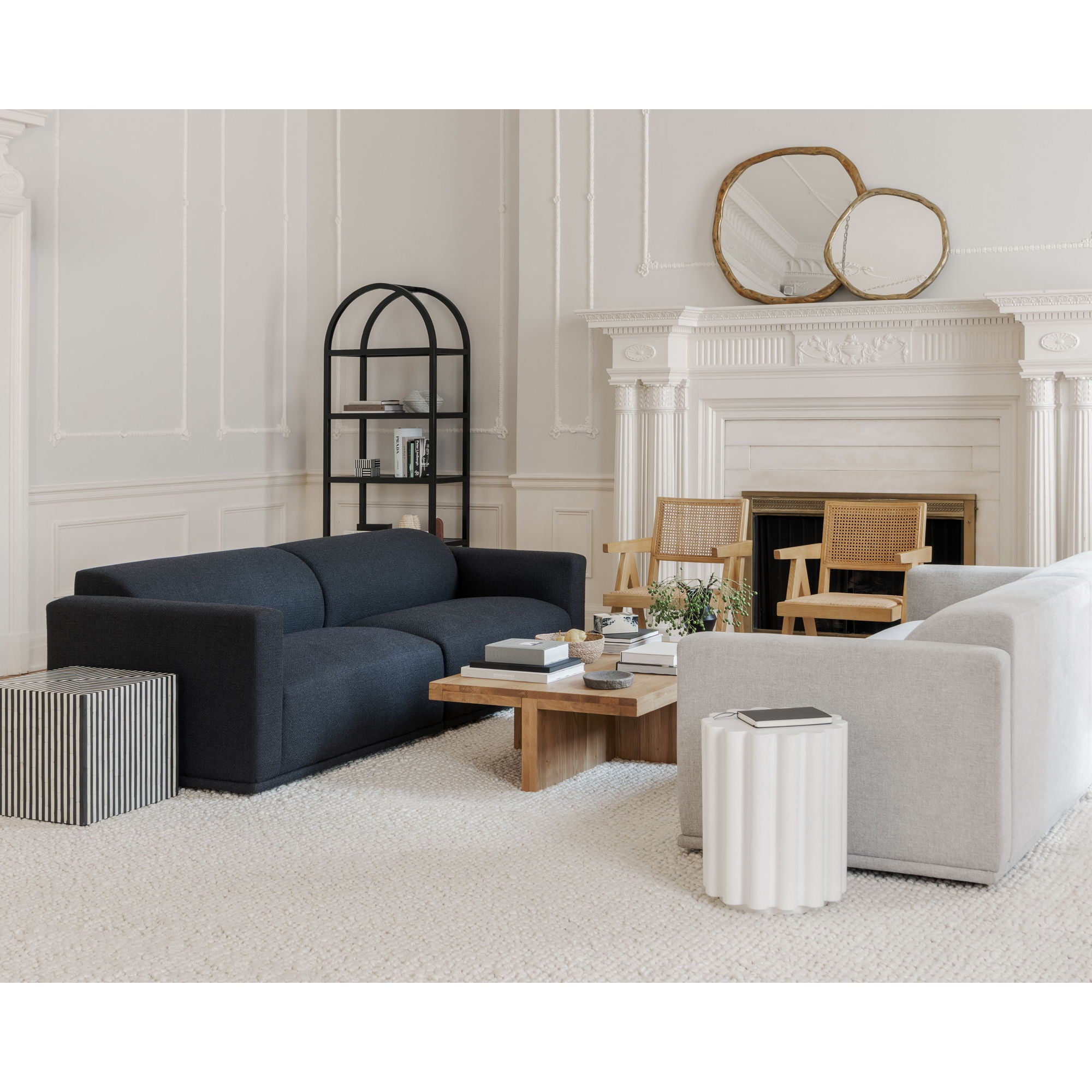 Taffy - Accent Table - White - Image 2