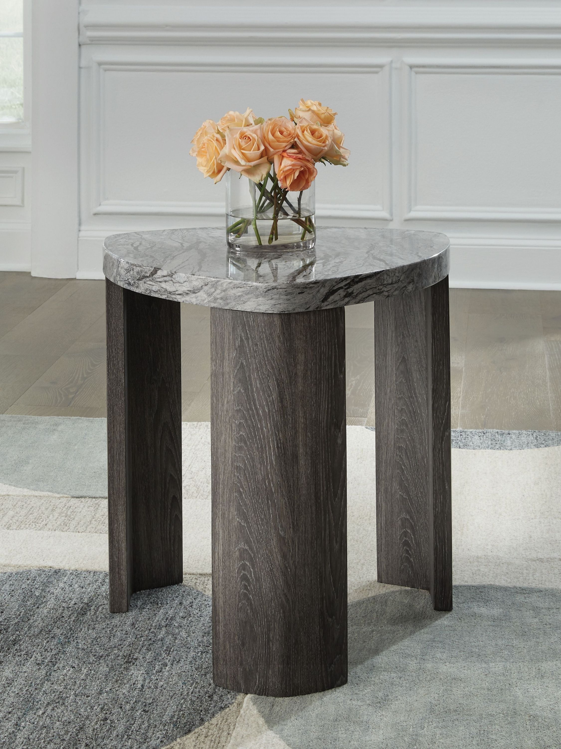 Surmour - Triangle End Table - Gray / Brown - Image 2
