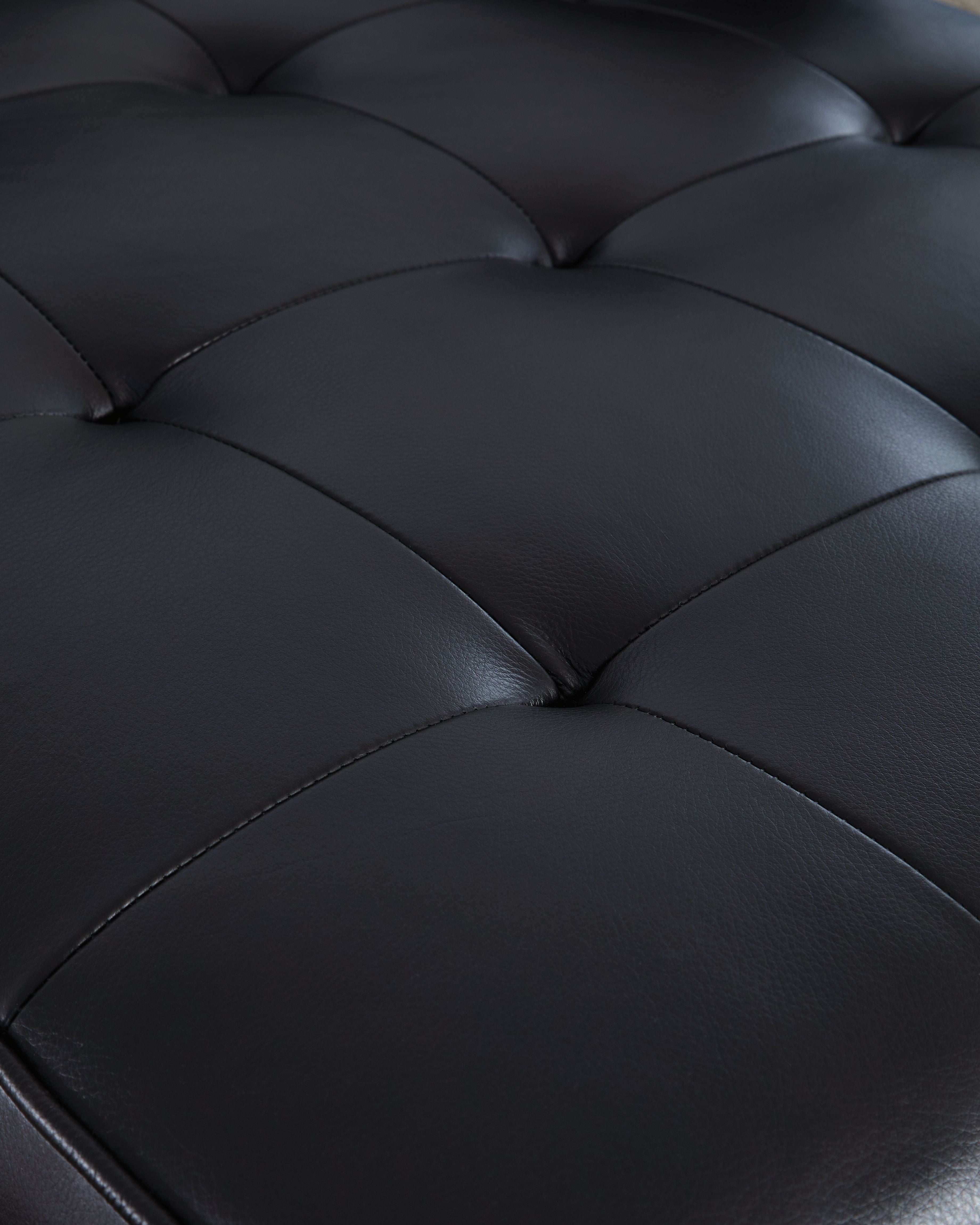 Bryceview - Sofa - Leather Match - Onyx - Image 2