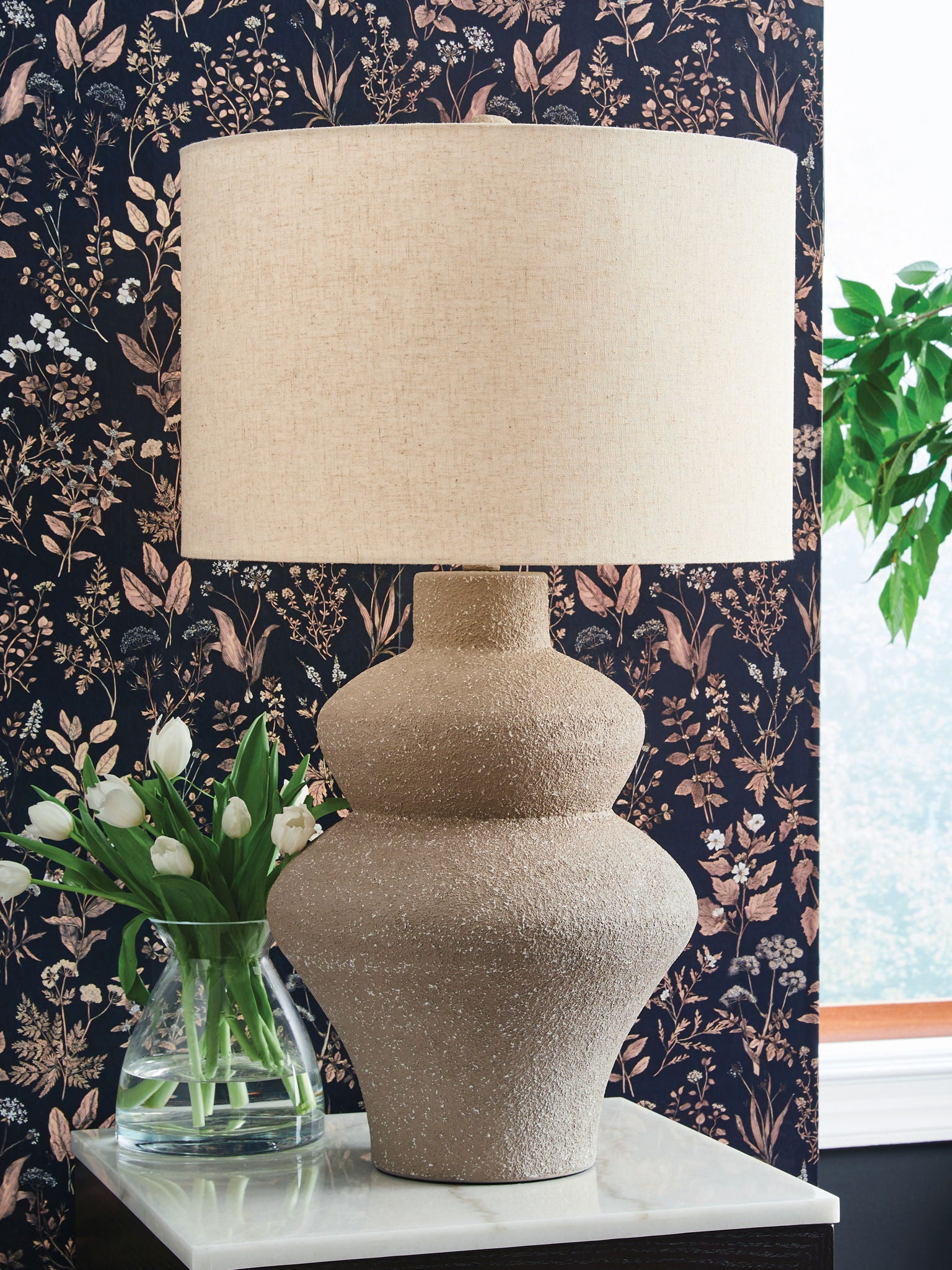 Jossleigh - Metal Table Lamp - Beige - Image 2