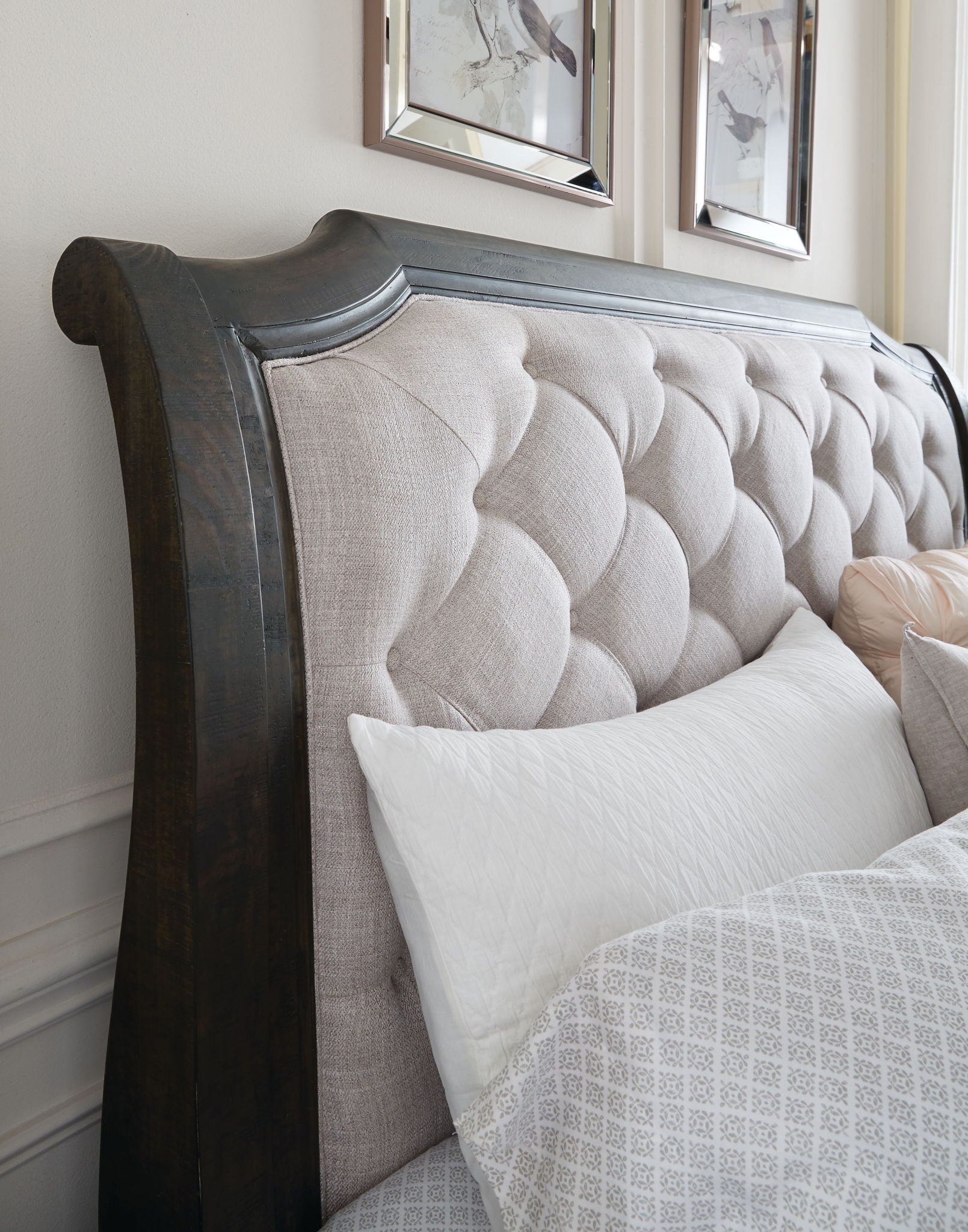 Bellamy - Complete Sleigh Bed With Shaped Footboard - Image 2