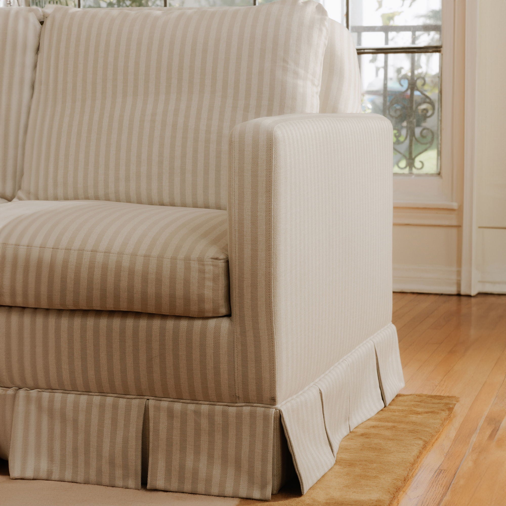 Pellicano - Sofa - Beige Stripe - Image 2
