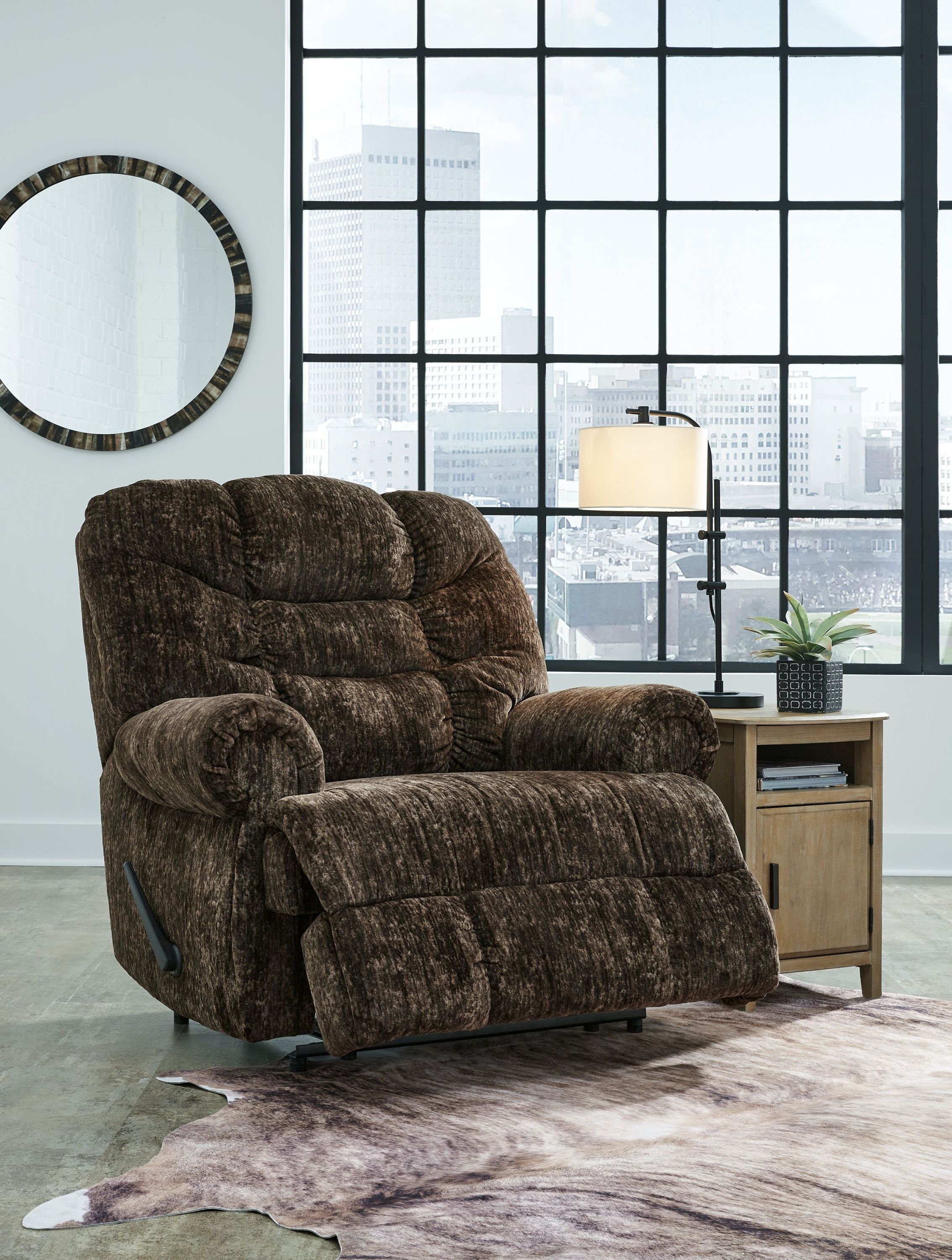 Movie Man - Zero Wall Recliner - Fabric - Chocolate - Image 2