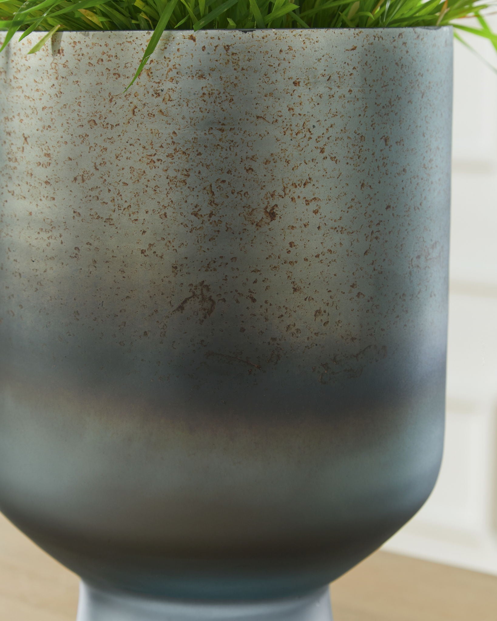 Pennmore - Vase - Image 3