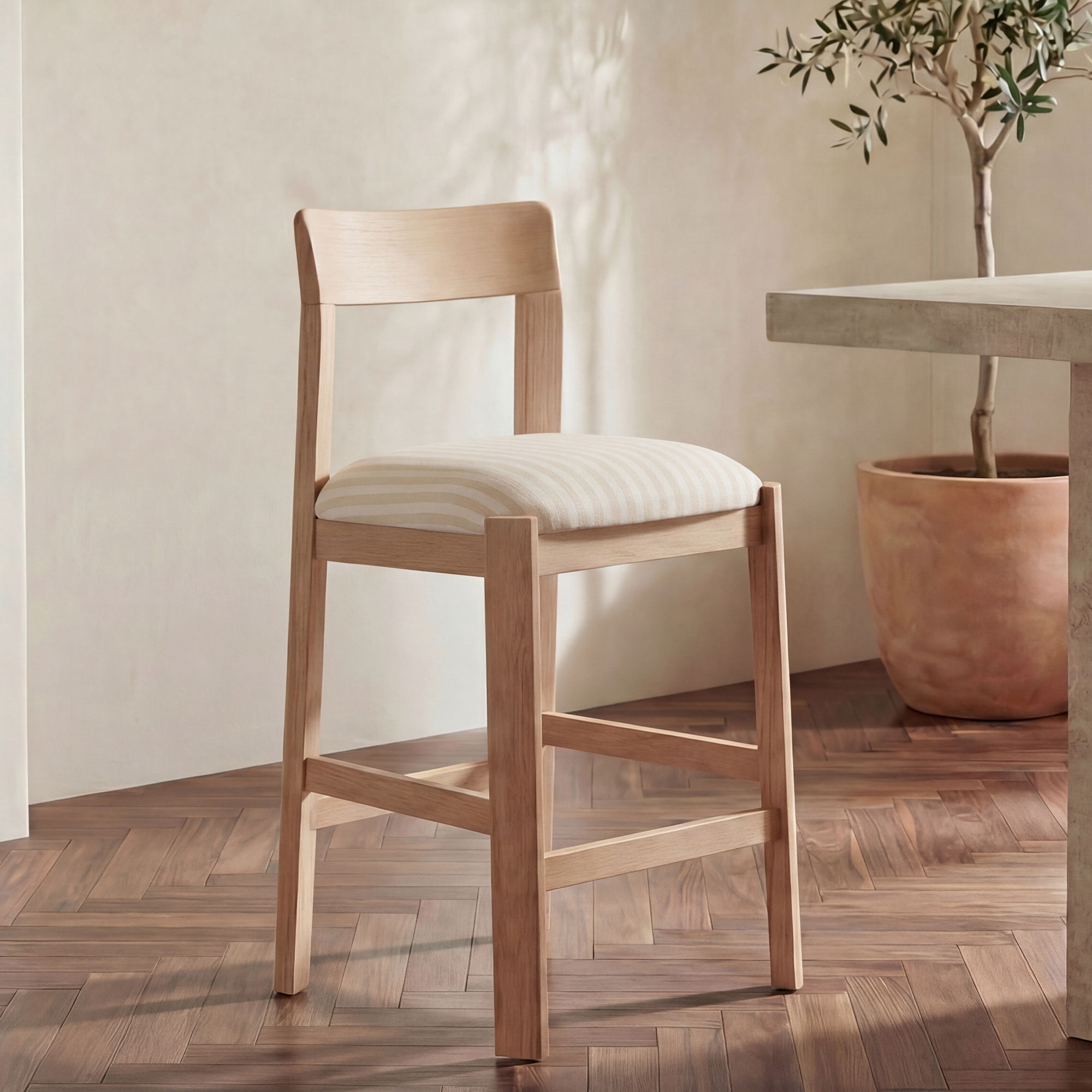 Oli – Counter Stool Stripe – Multicolor