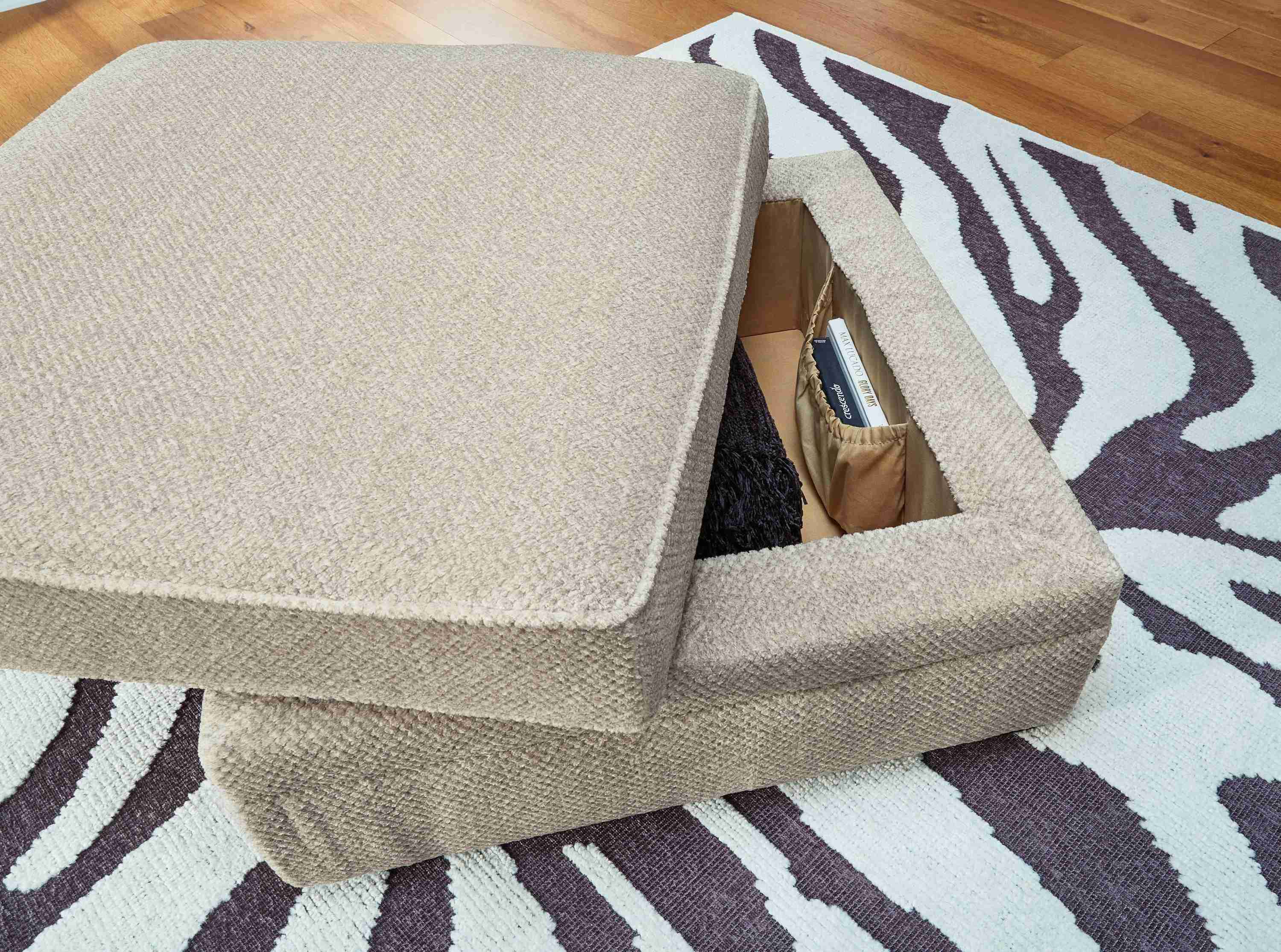 Calnita - Ottoman With Storage - Sisal - Image 2