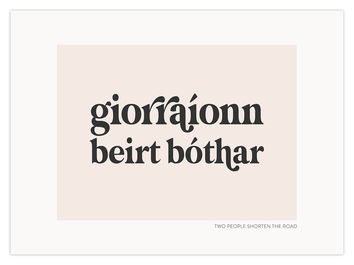 giorraíonn beirt bóthar (W)