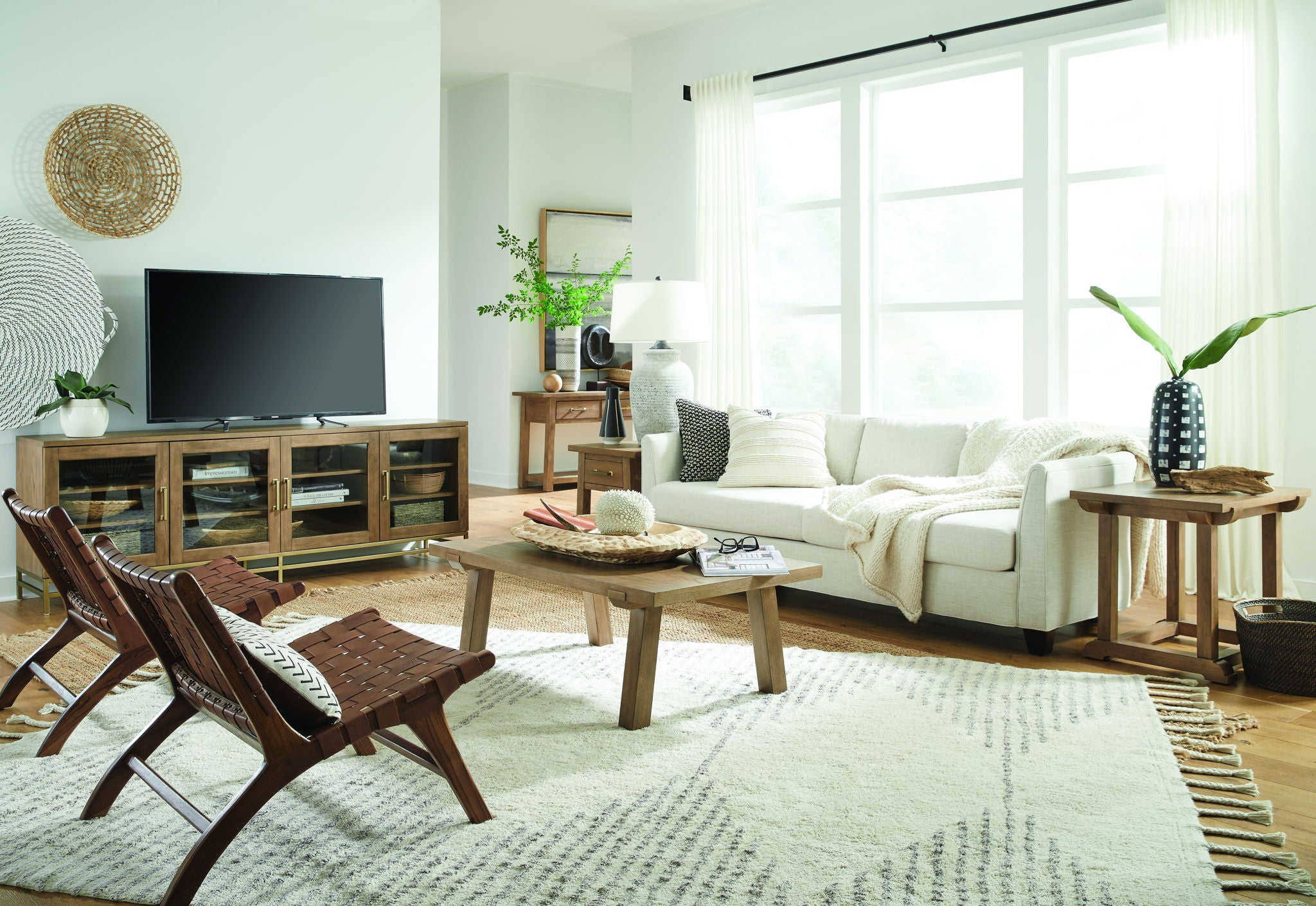 Lindon - Drawer Table - Image 3