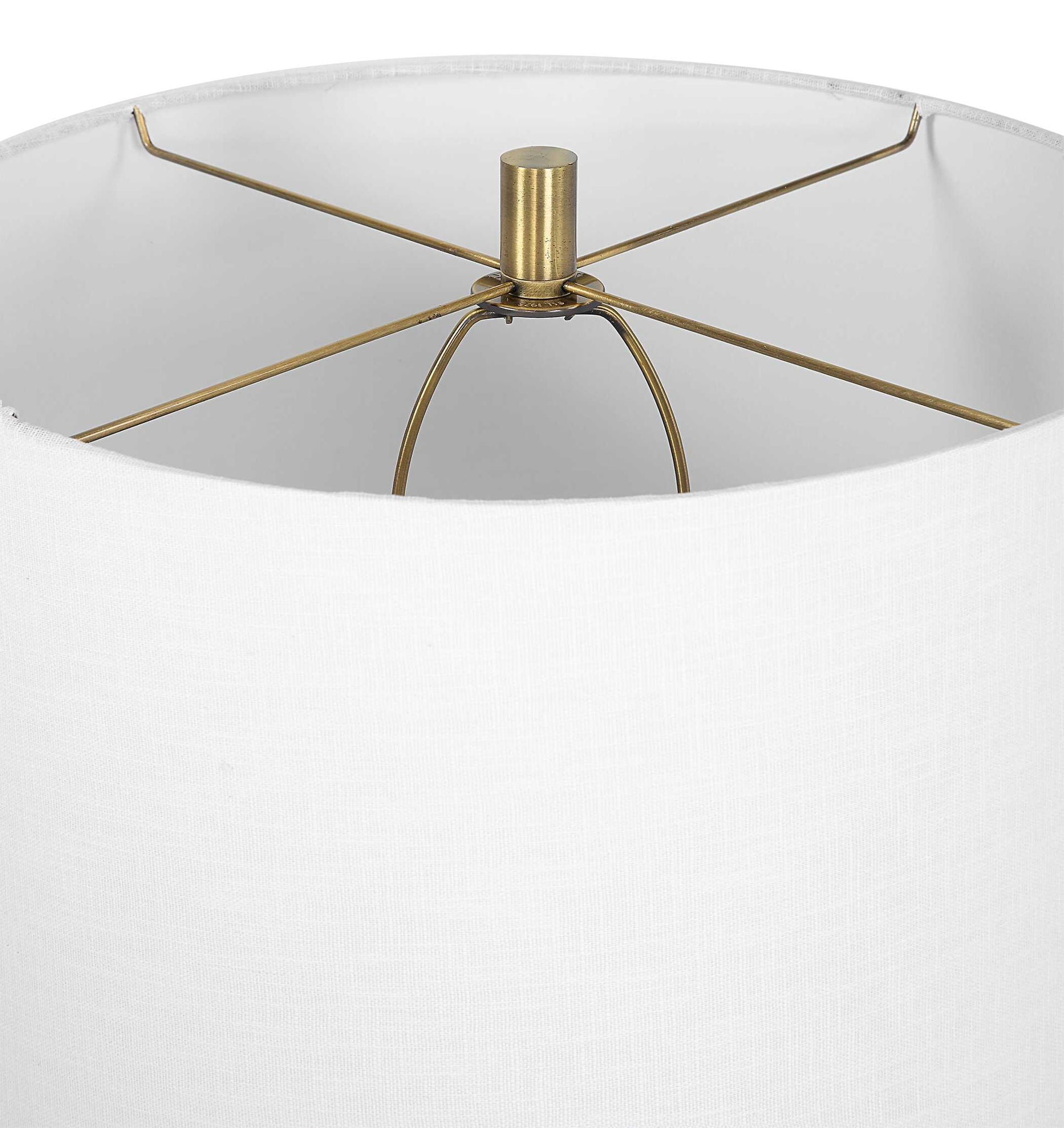 Zade - Table Lamp - Image 3