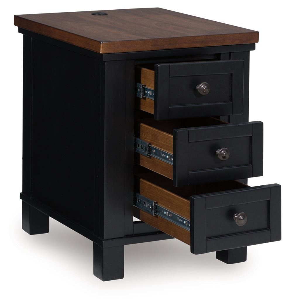 Wildenauer - Chair Side End Table - Brown / Black - Image 3