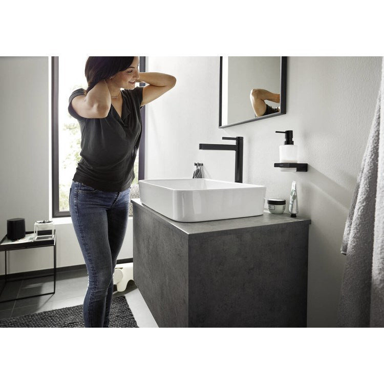Lavatory Faucet Finoris 260 1 Lever ADA WaterSense Matte Black 1.2 Gallons per Minute Less Drain 1 Hole EcoRight ComfortZone - Image 2