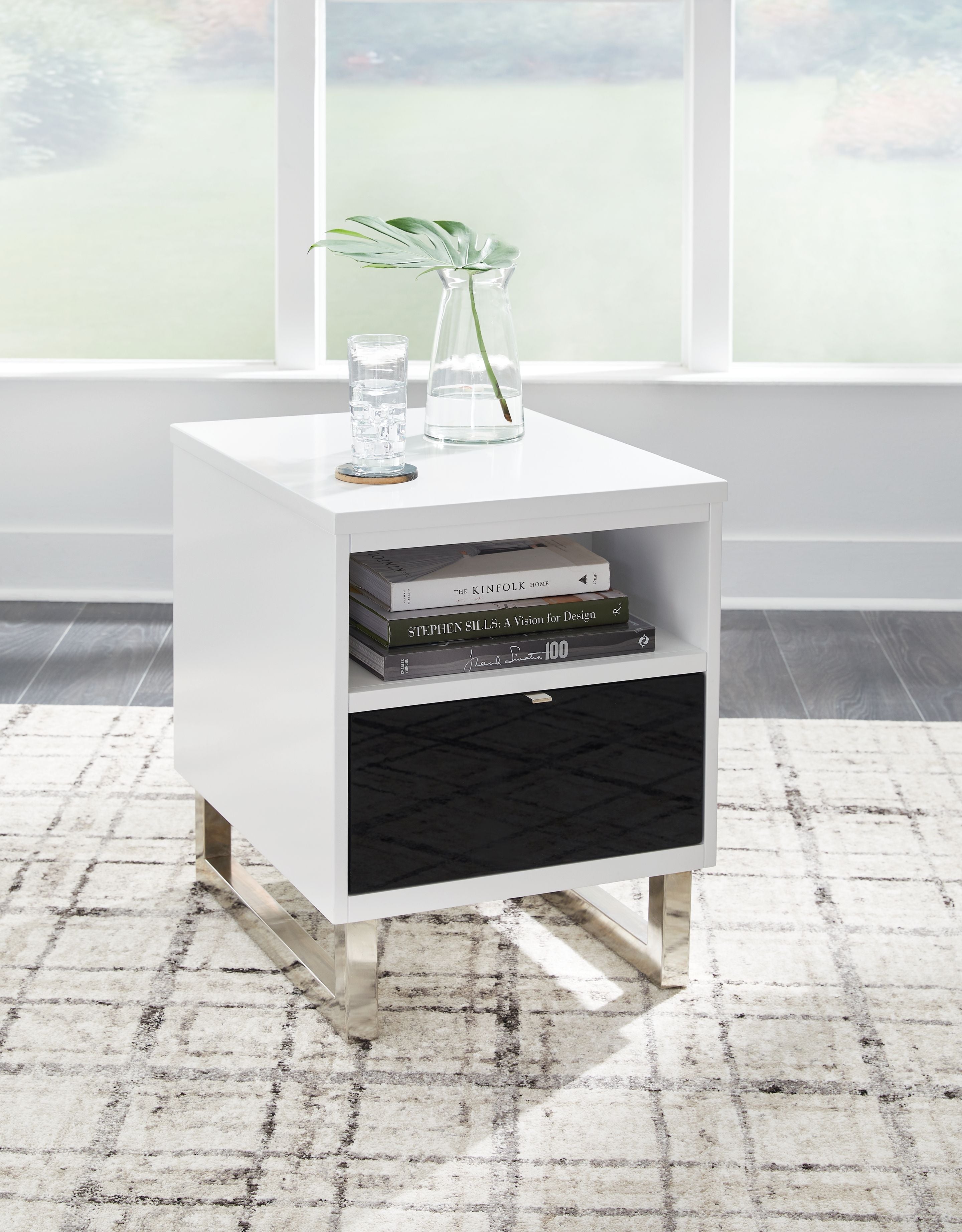 Gardoni - Chair Side End Table - White / Black - Image 2