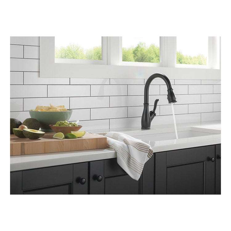 Kitchen Faucet Leland 1 Lever ADA Matte Black Pull Down 360 DEG Swivel 1 Hole Diamond Seal Touch2O and ShieldSpray Technology 1.8 Gallons per Minute - Image 2