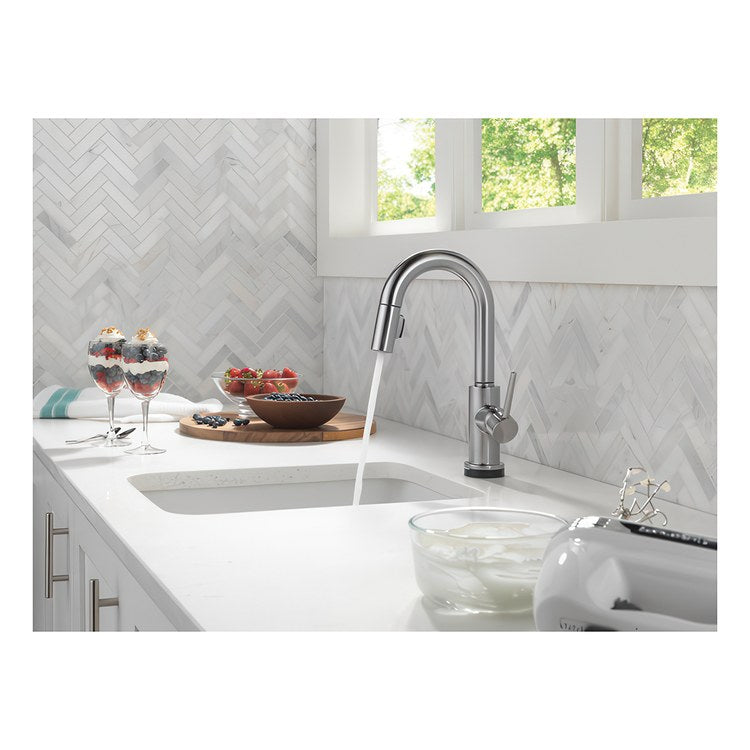 Bar Faucet Trinsic Touchless 1 Lever ADA Arctic Stainless Touch2O Pull Down 2 Function Gooseneck 360 DEG Swivel 1.8 Gallons per Minute - Image 3