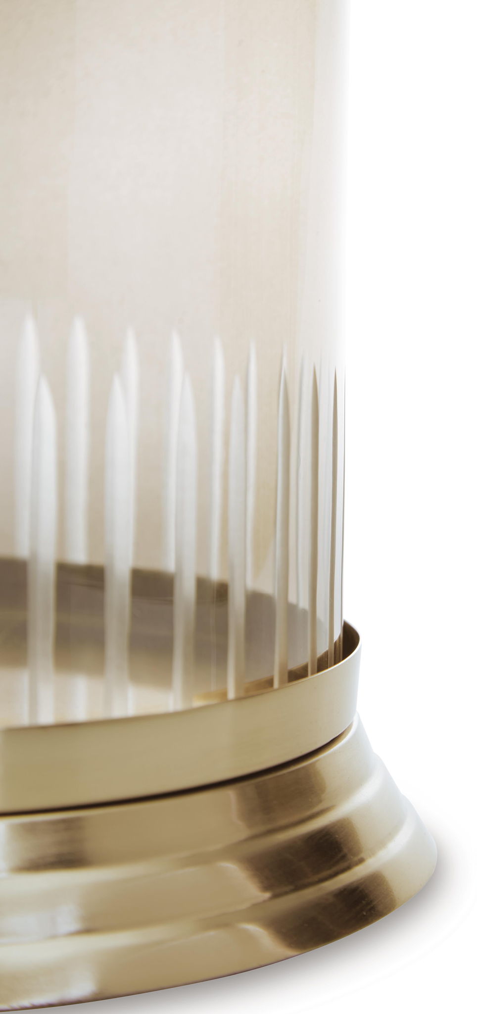 Aavinson - Candle Holder - Image 3