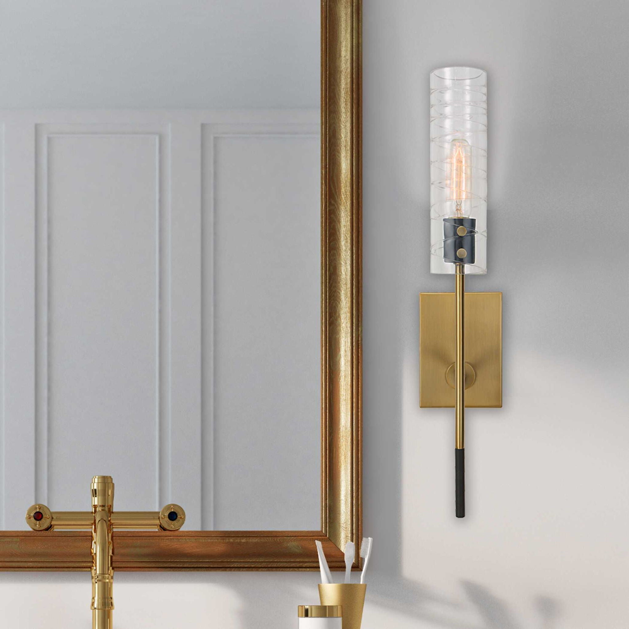 Telesto - 1 Light Sconce - Brass - Image 3
