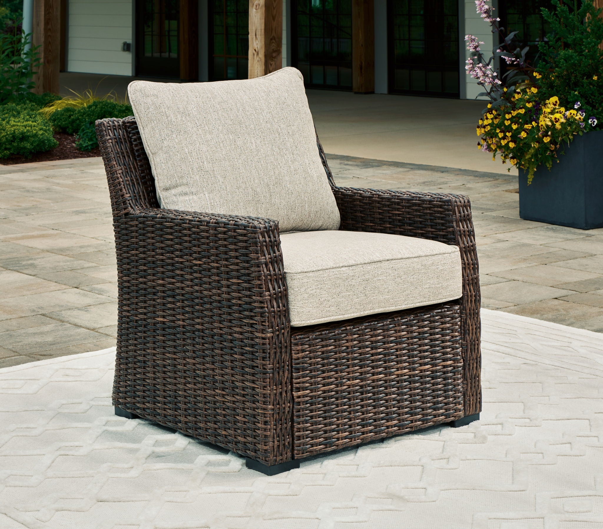 Brook Ranch - Lounge Chair With Cushion - Brown - Image 2