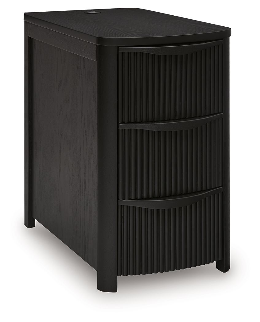 Camdill - Chair Side End Table - Image 1