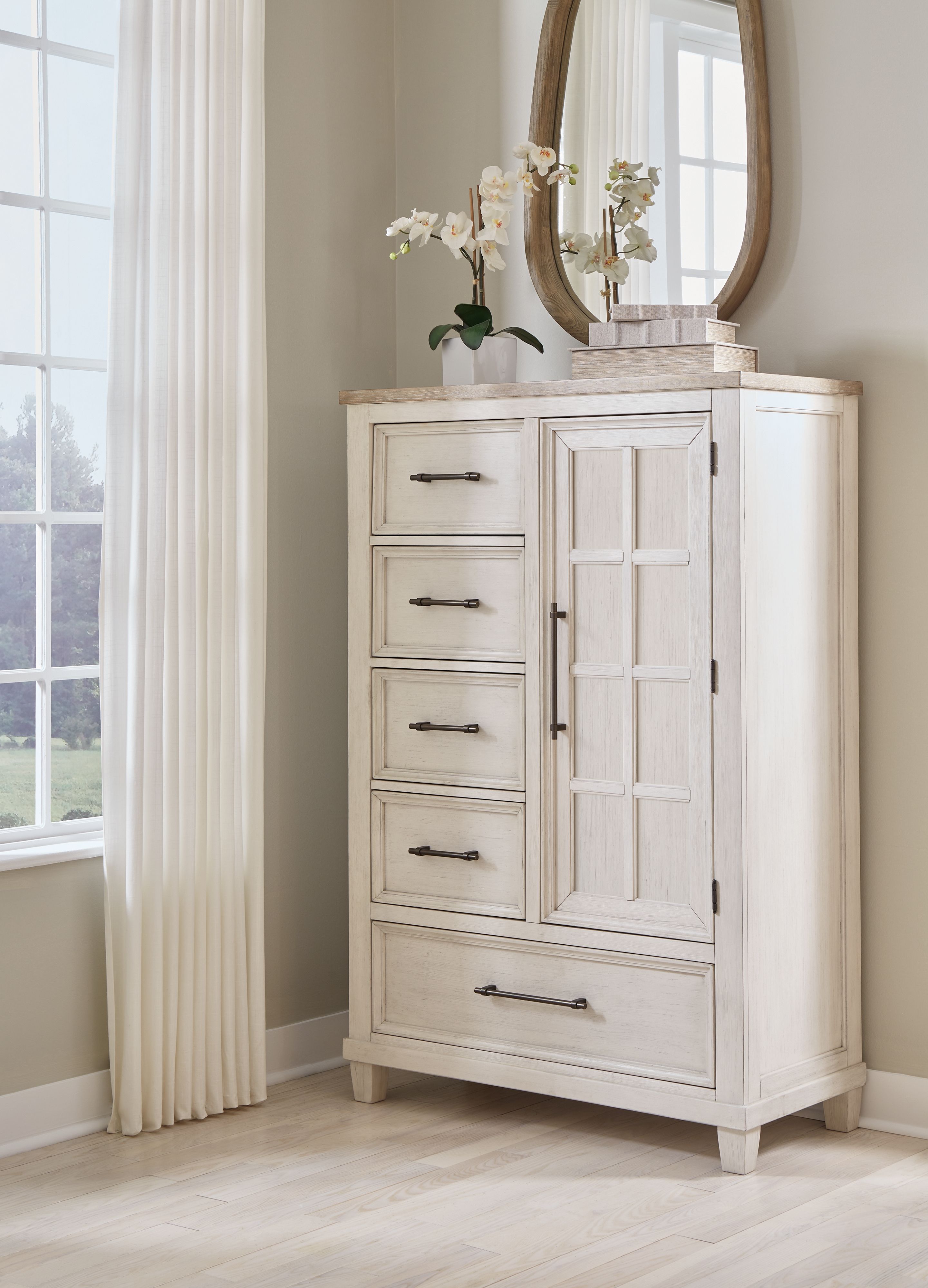 Shaybrock - Door Chest - Antique White / Brown - Image 2