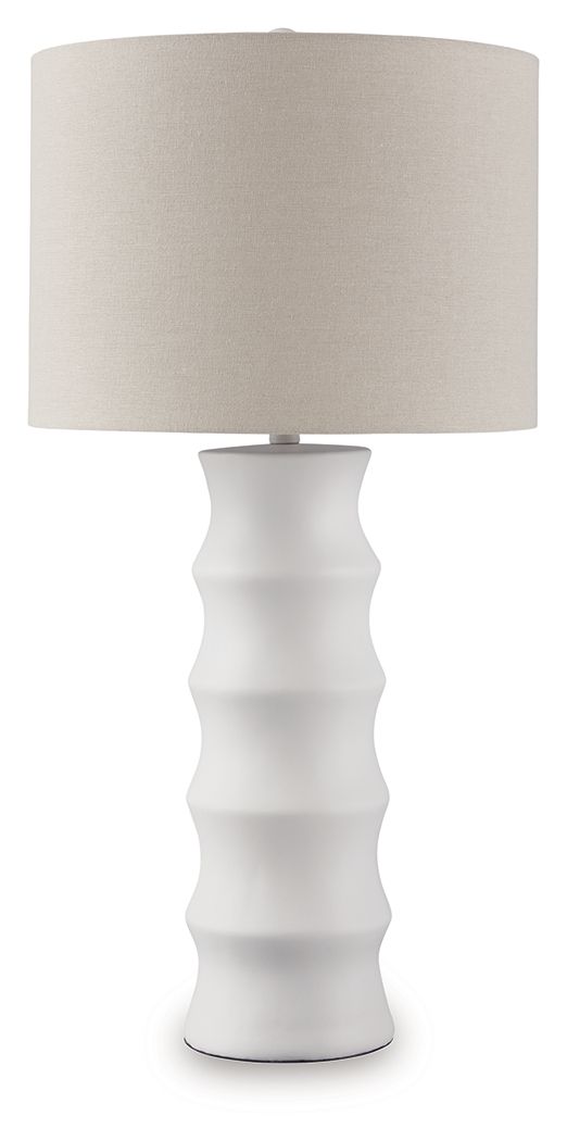 Veraleigh - Poly Lamp - Image 2