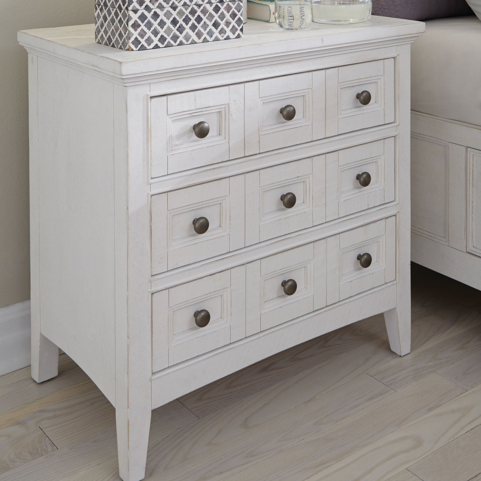 Heron Cove - Relaxed Traditional Chalk White Three Drawer Nightstand - Chalk White - Image 2