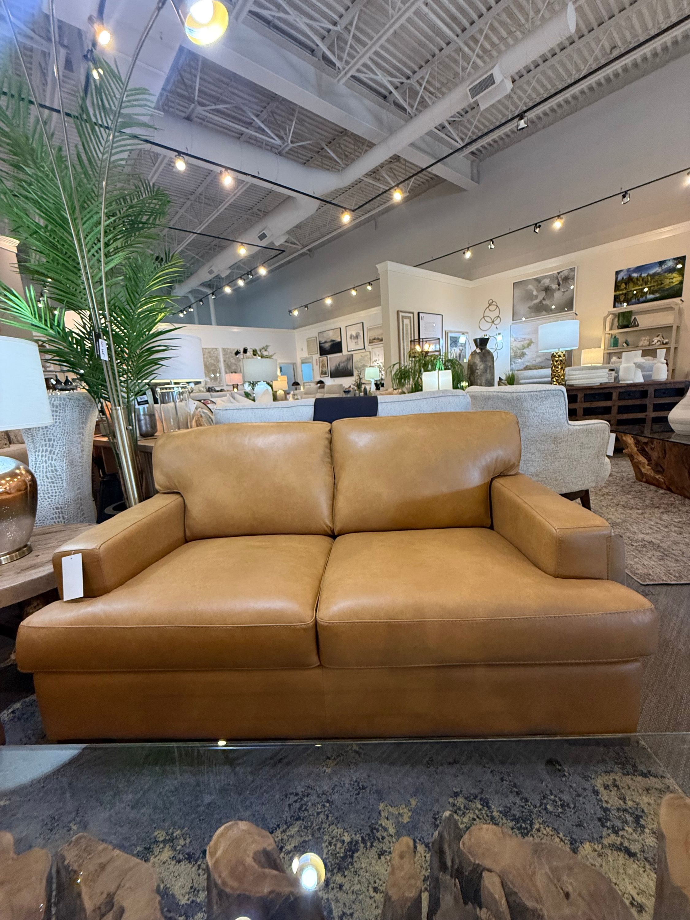 Brema Loveseat - Image 3