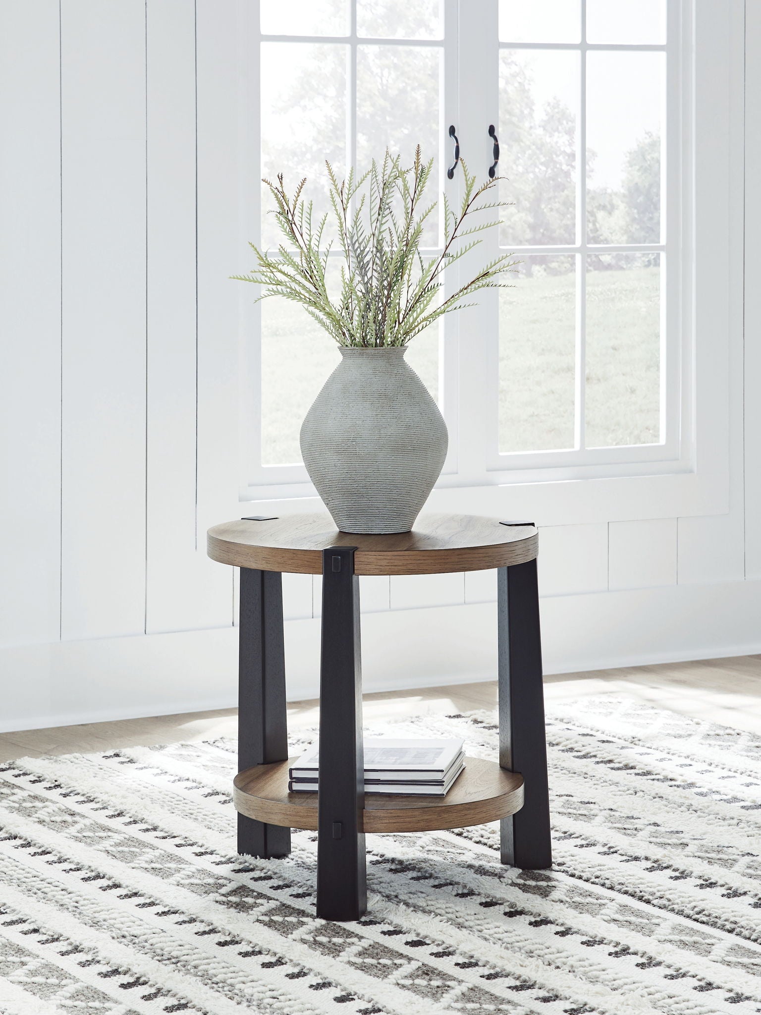 Ridgester - Round Table - Image 3