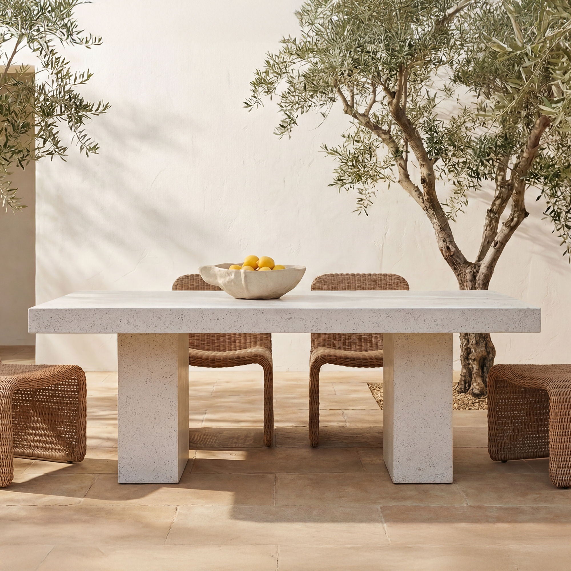 Antonius – Outdoor Dining Table – Terrazzo