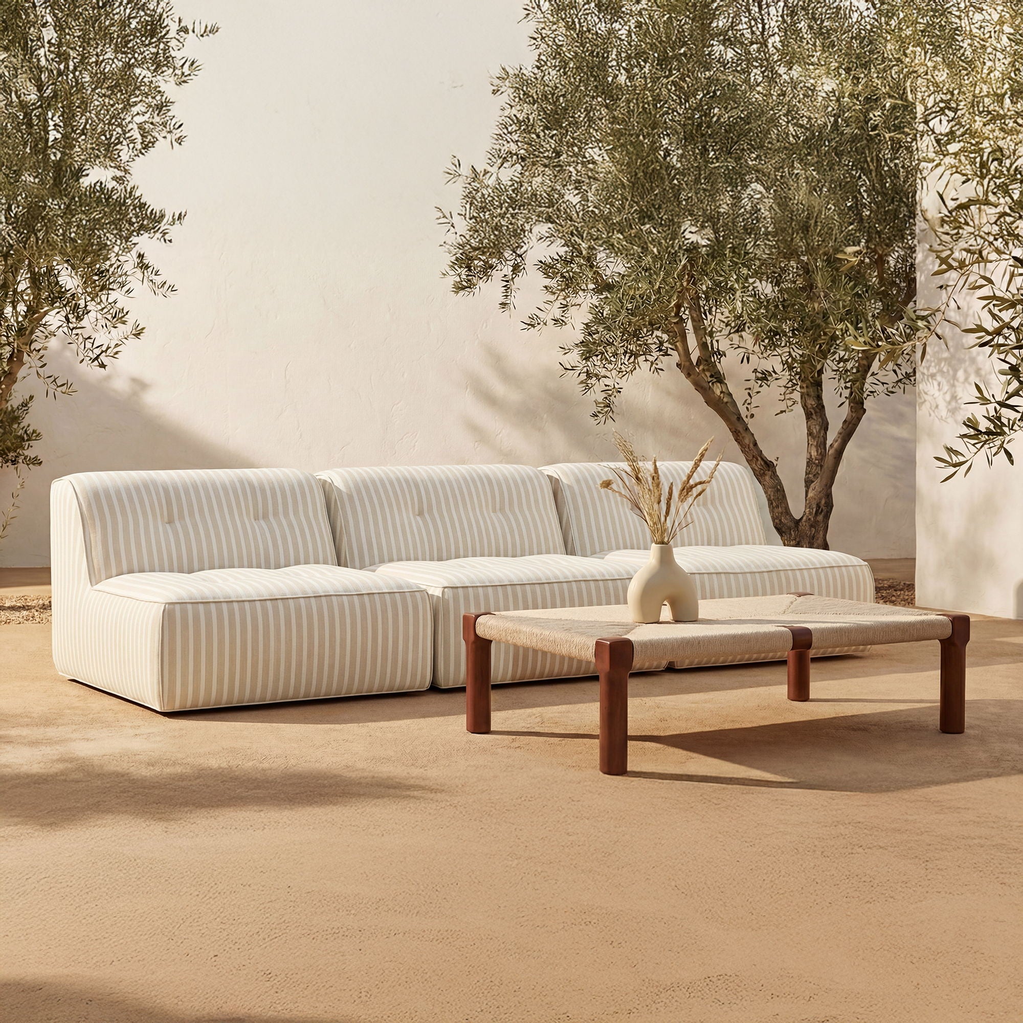 Kaia – Outdoor Coffee Table – Dark Brown