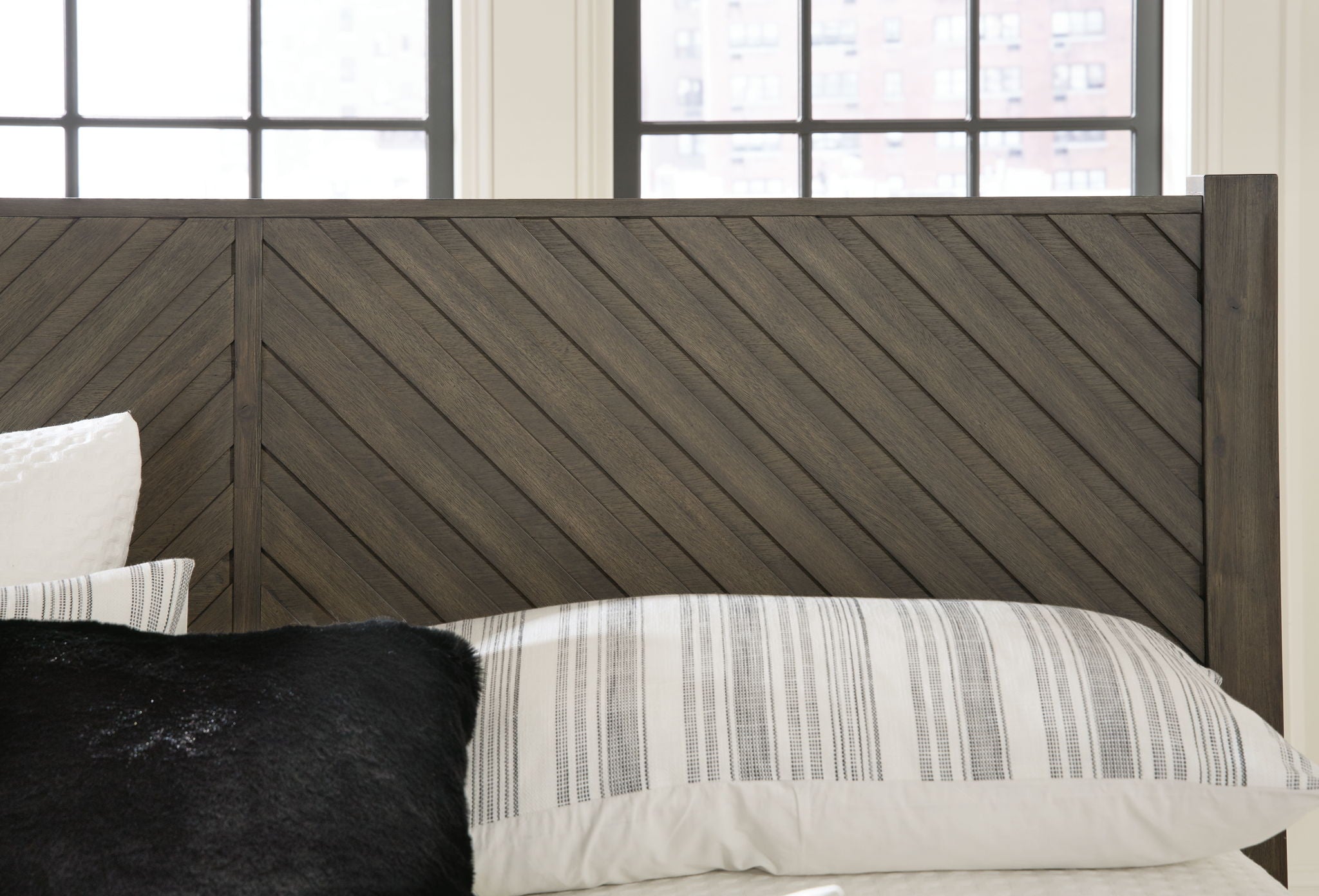Arkenton - Bedroom Set - Image 3