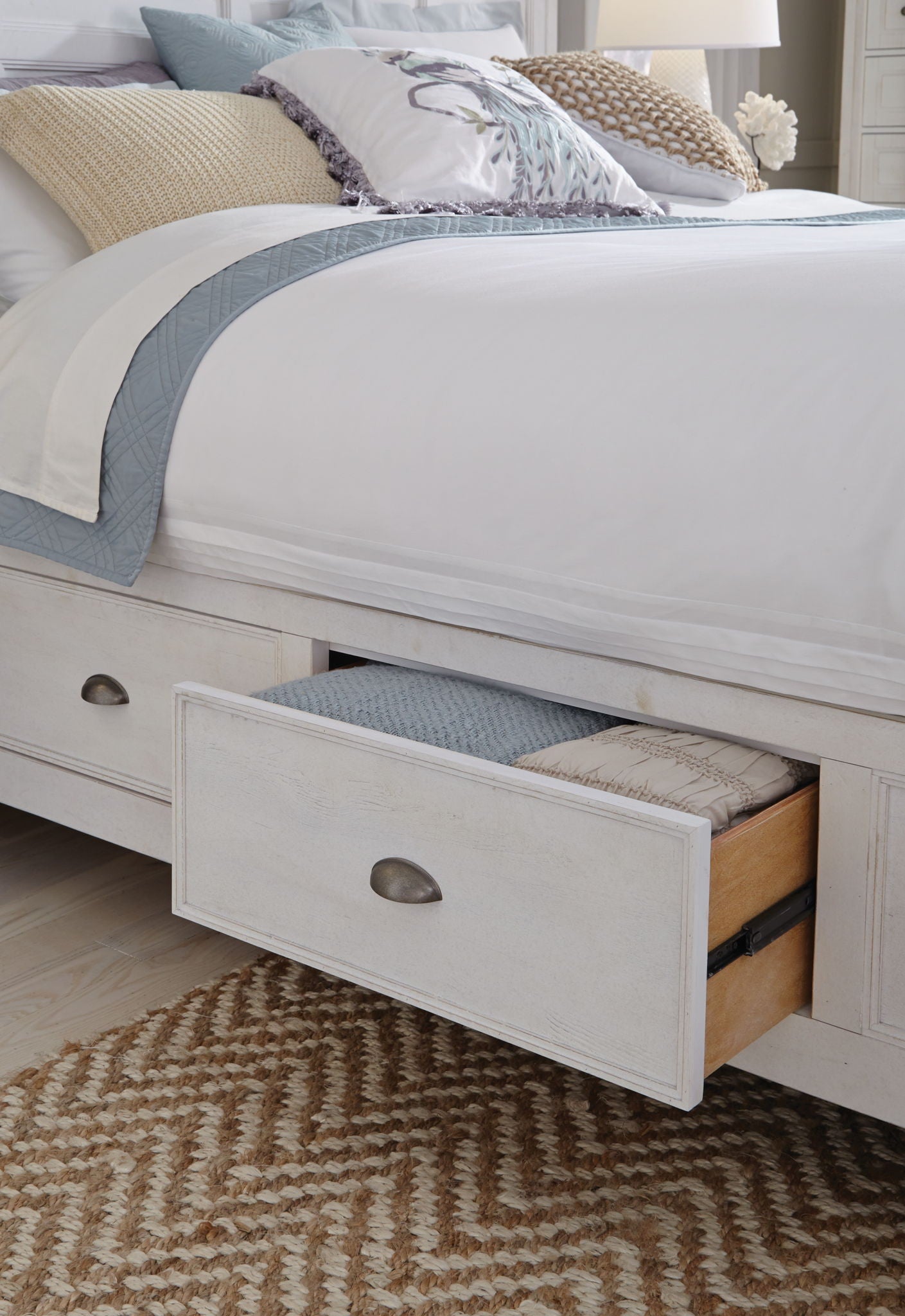 Heron Cove - Complete Panel Bed With Storage Rails - Image 2