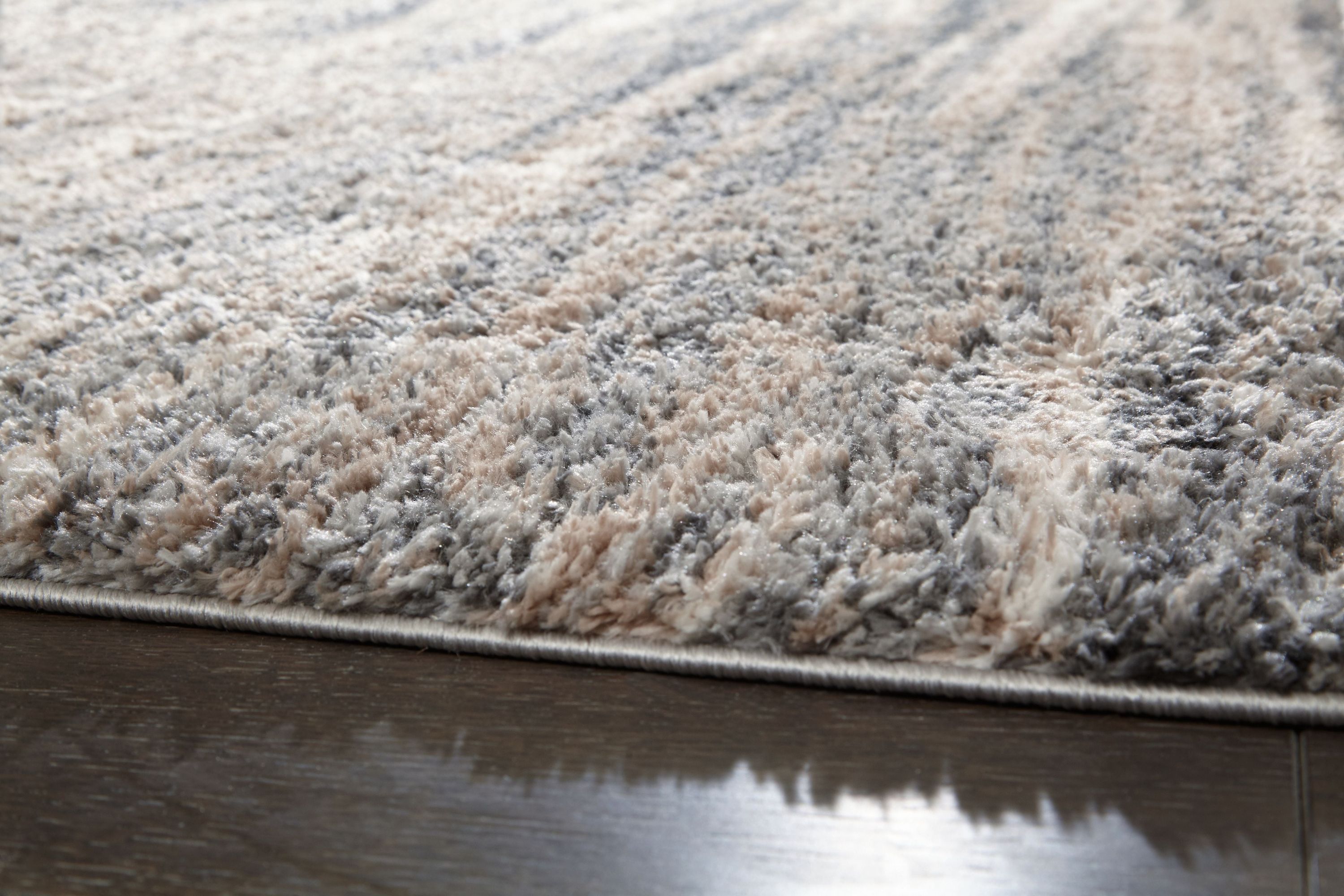 Gizela - Rug - Image 2