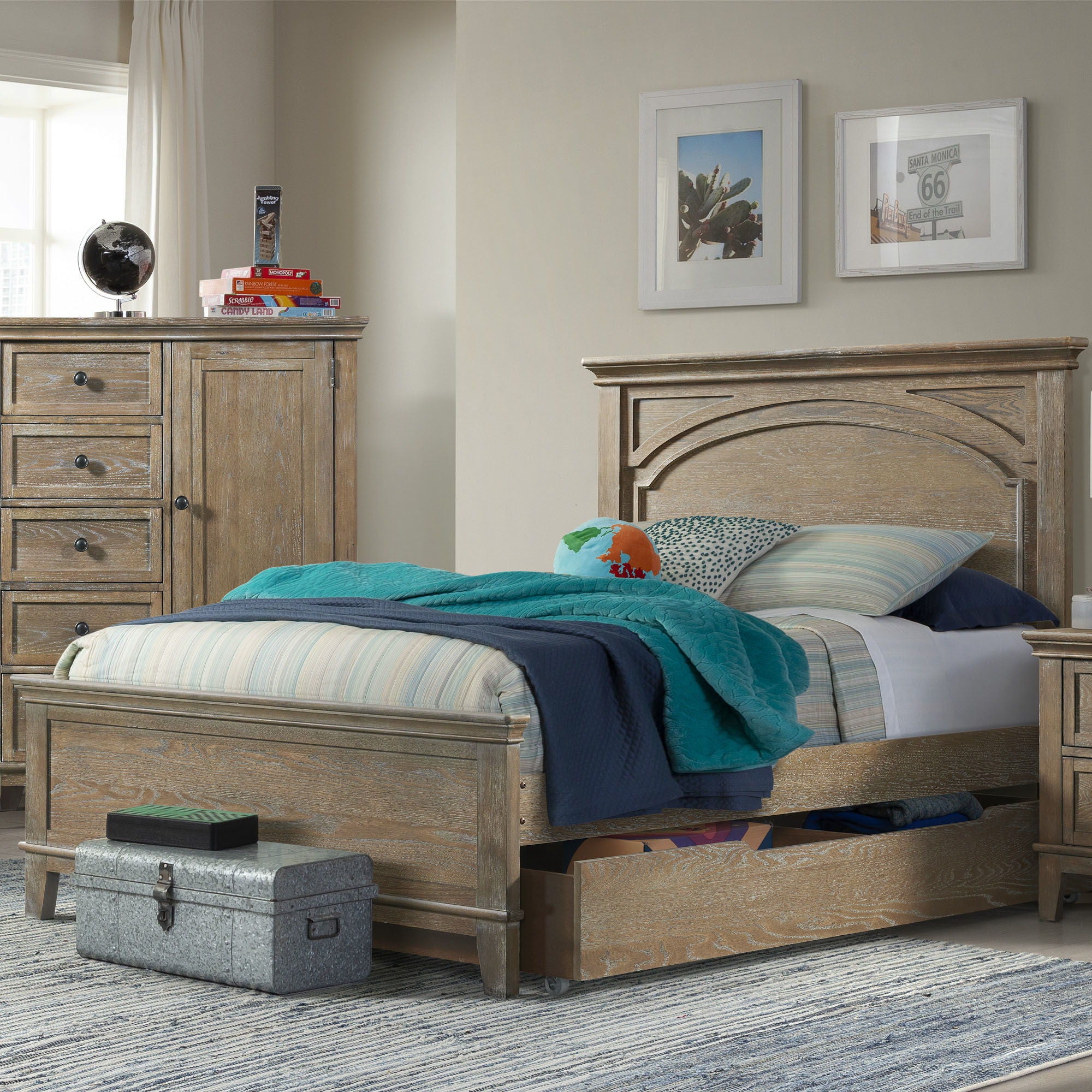 Leland - Bed - Image 2