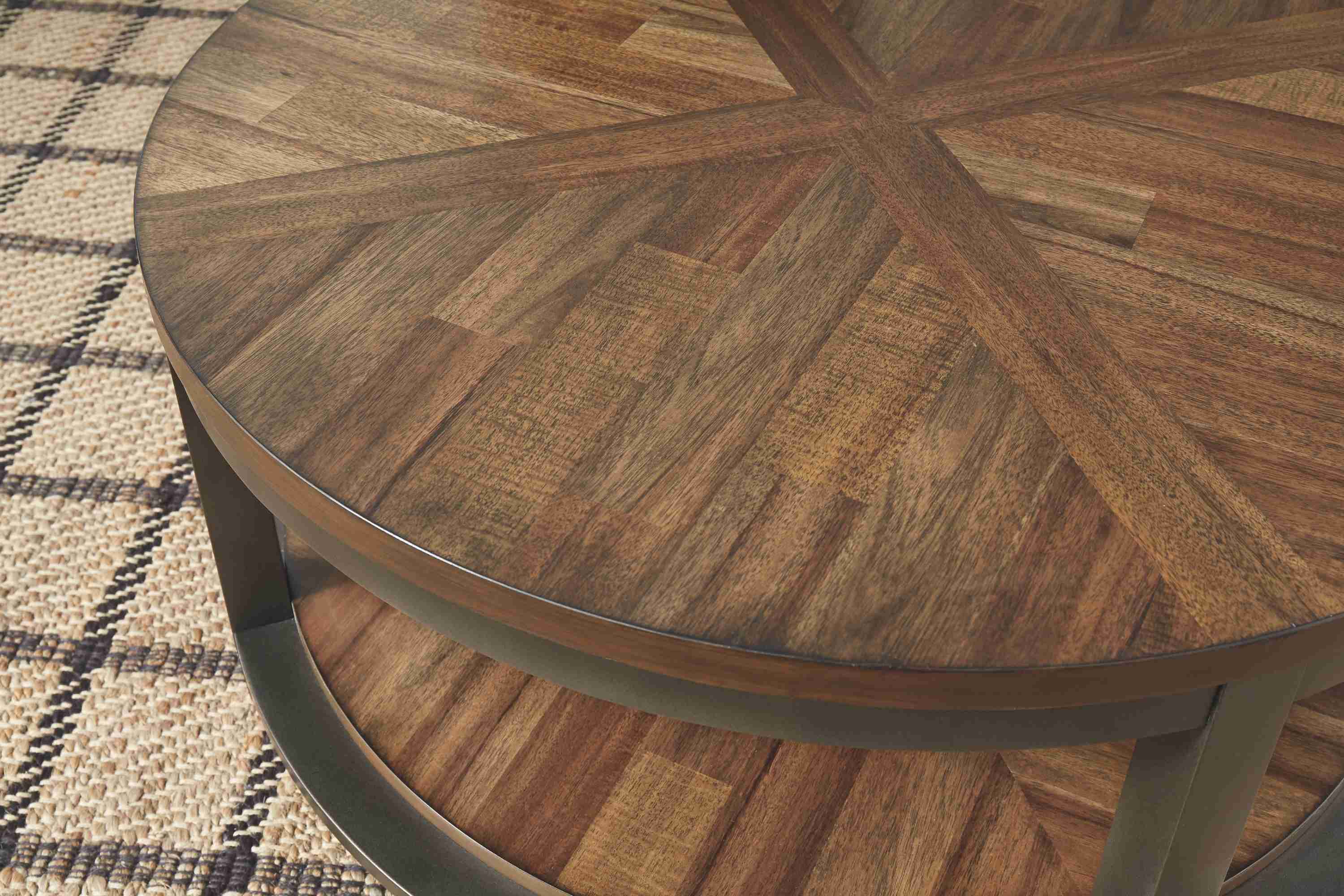 Roybeck - Occasional Table Set (Set of 3) - Light Brown / Bronze - Image 3