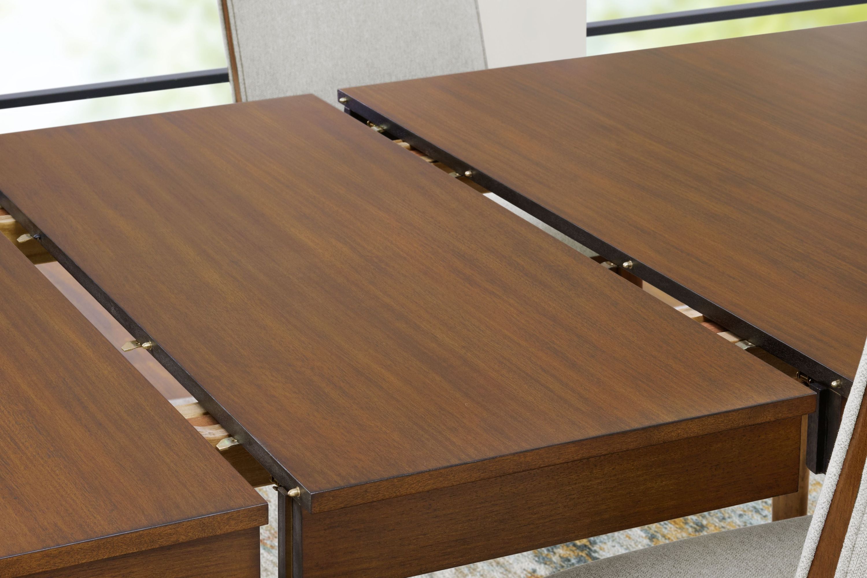 Lyncott - Rectangular Dining Room Extension Table - Brown - Image 2