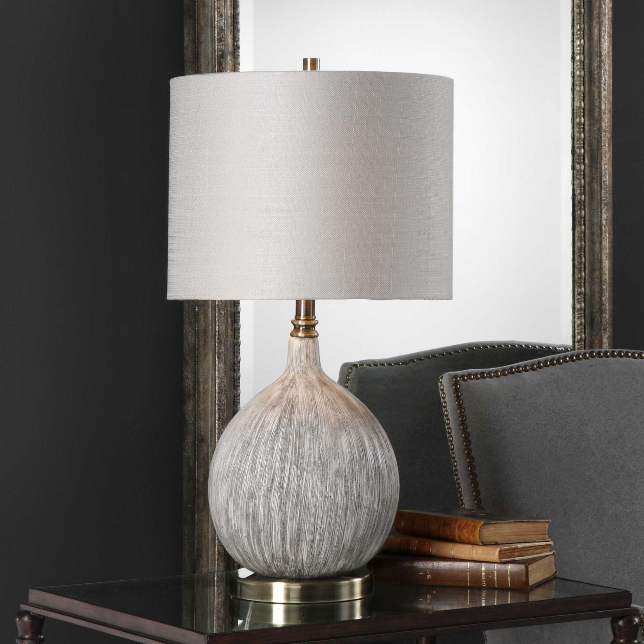 Hedera - Textured Table Lamp - Ivory - Image 3
