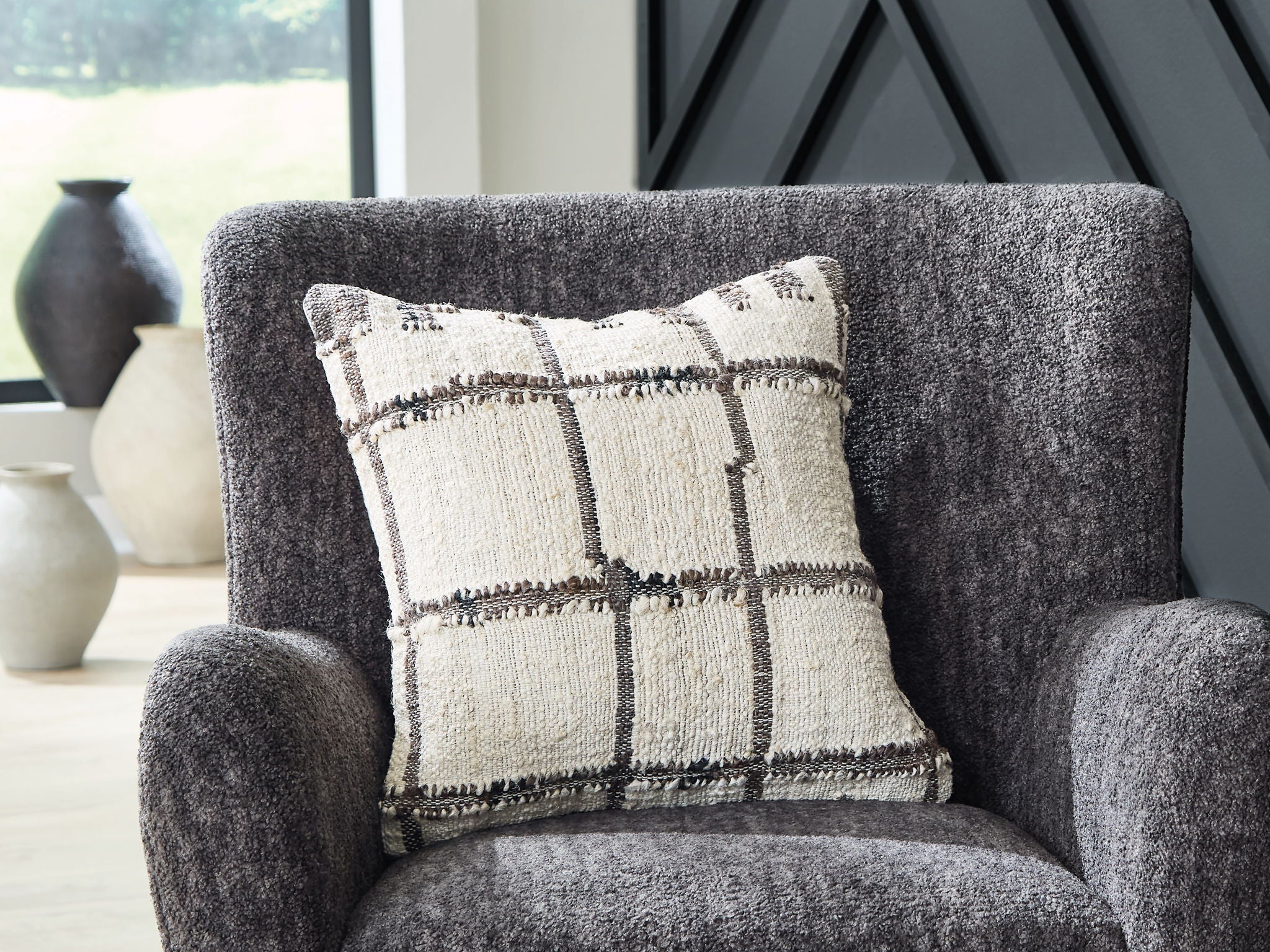 Wimings - Pillow - Image 2