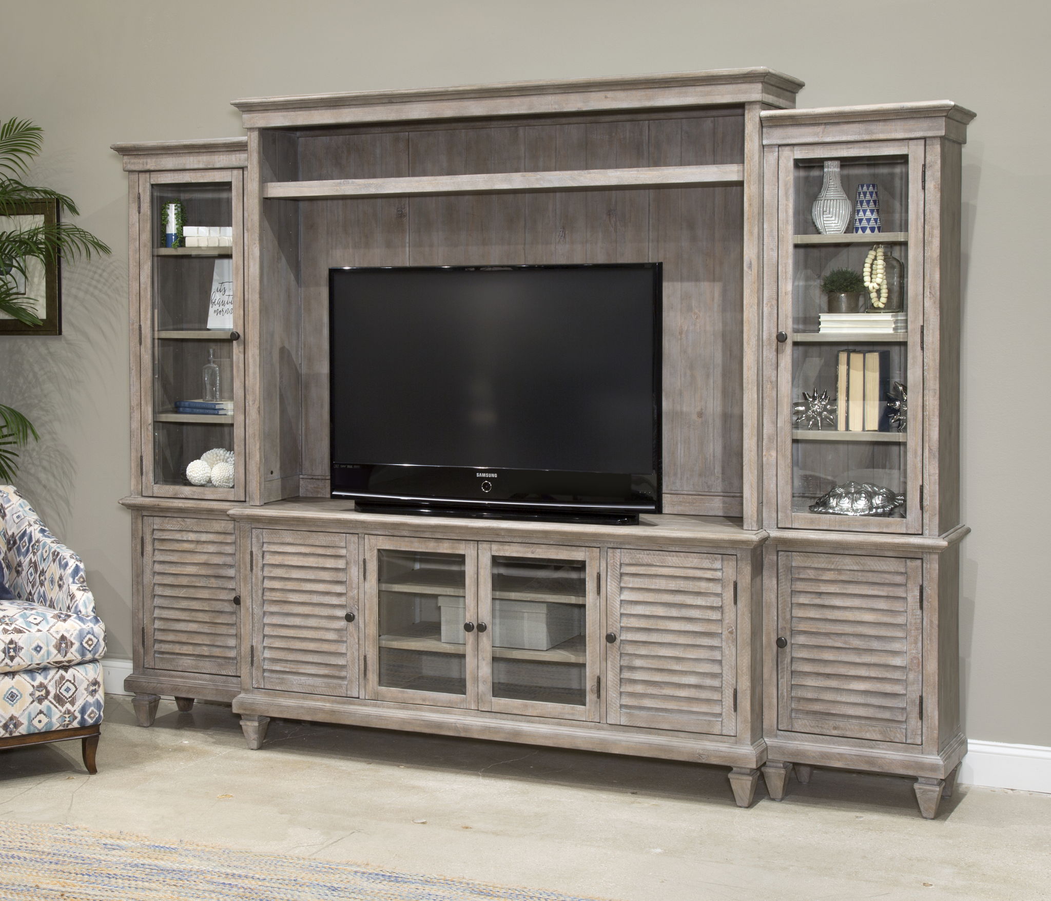 Calistoga – Rustic Entertainment Wall – Dovetail Gray