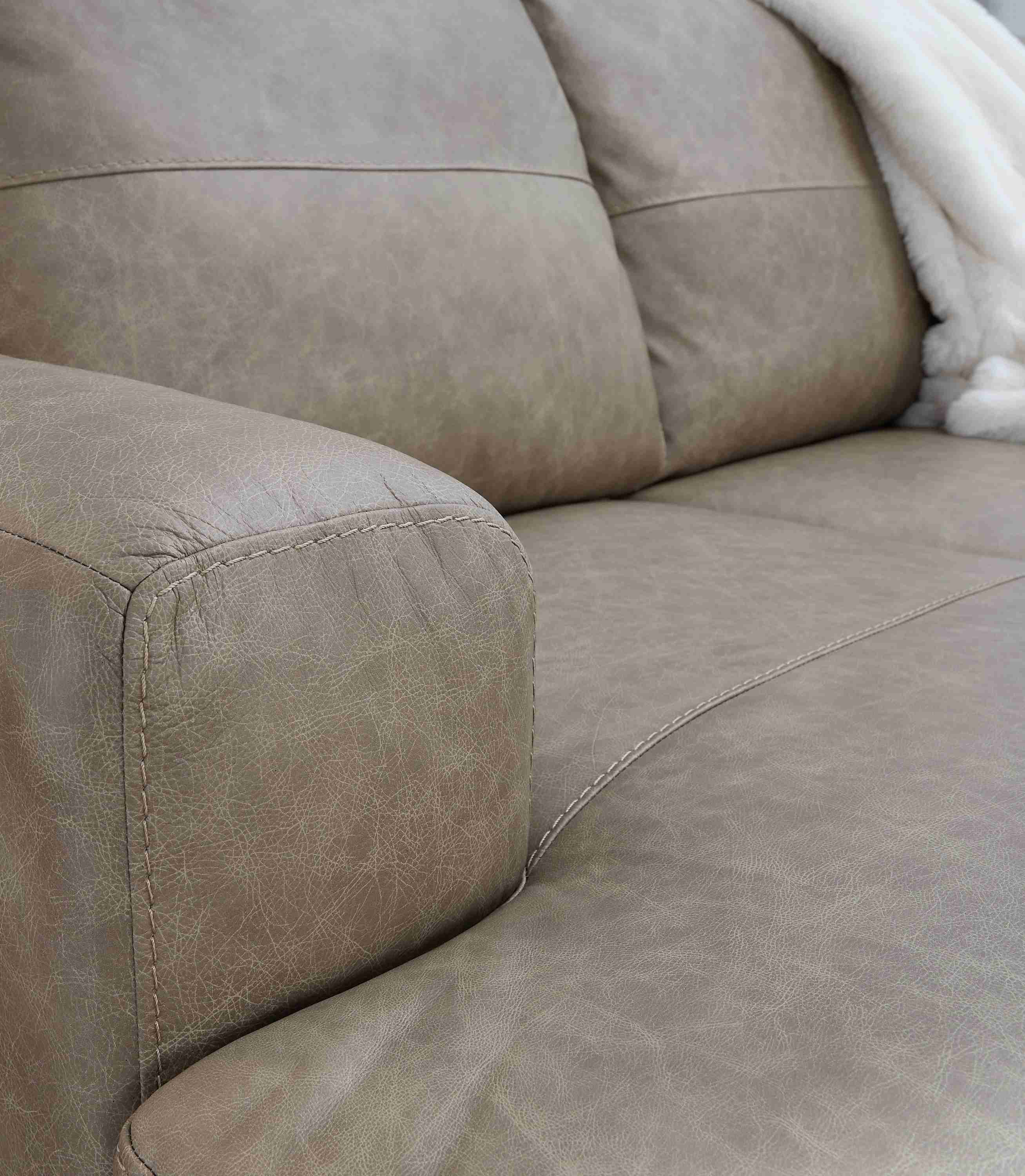 Amuleto - 2-Piece Sectional With Laf Corner Chaise - Leather Match - Desert - Image 2