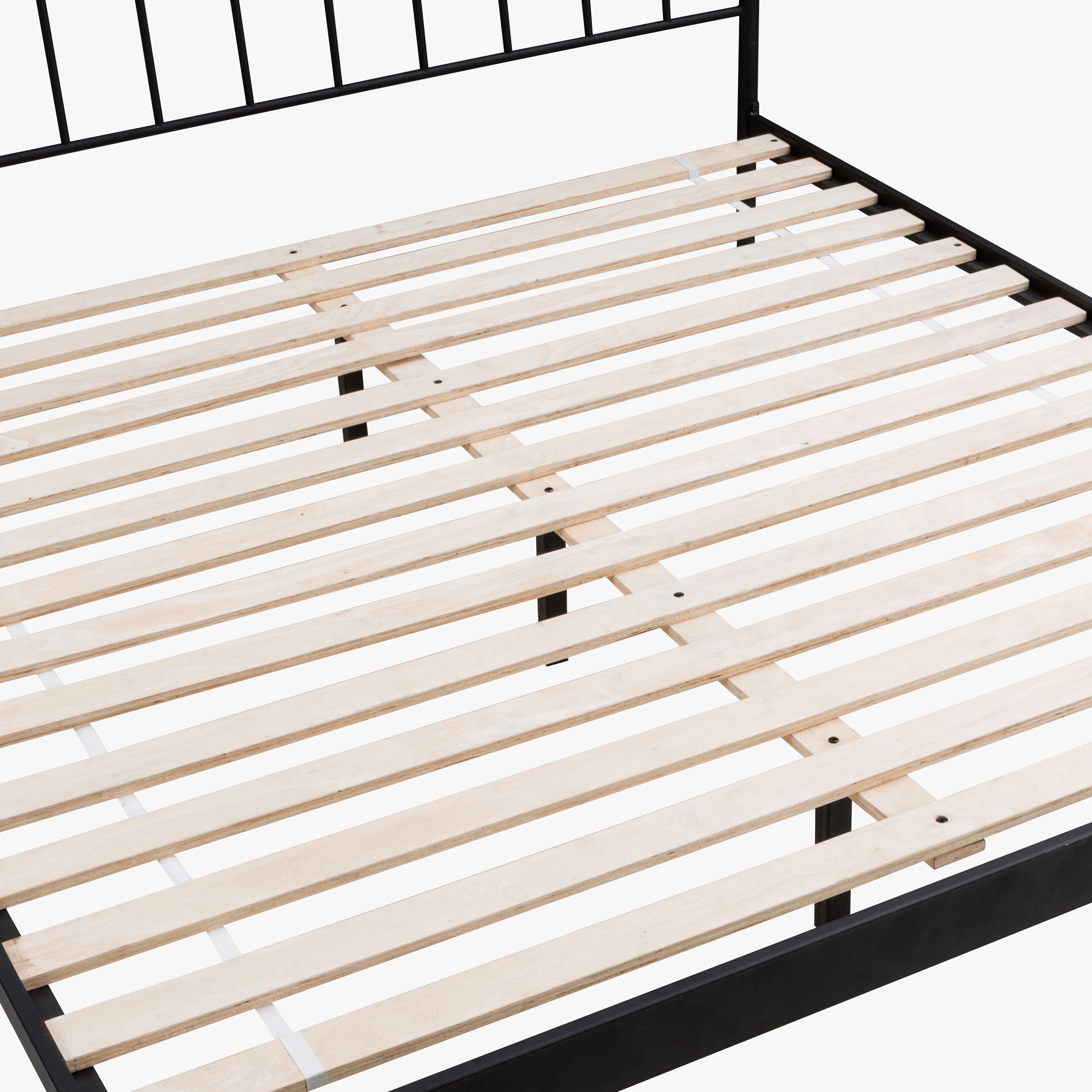 Metal Beds - Modern Metal Bed - Image 3