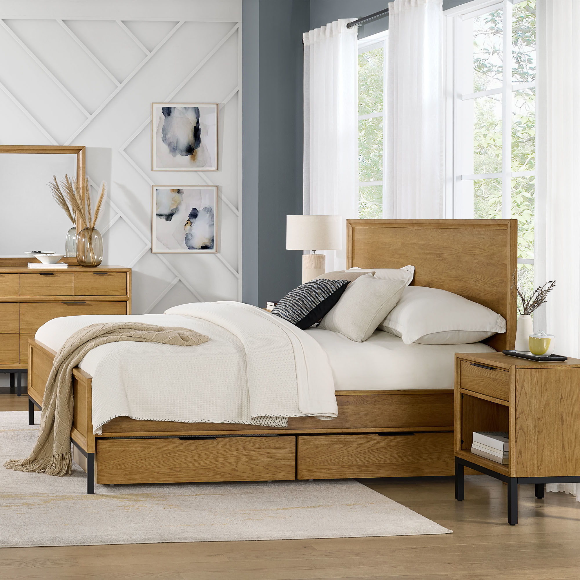 Newport - Bed - Image 3