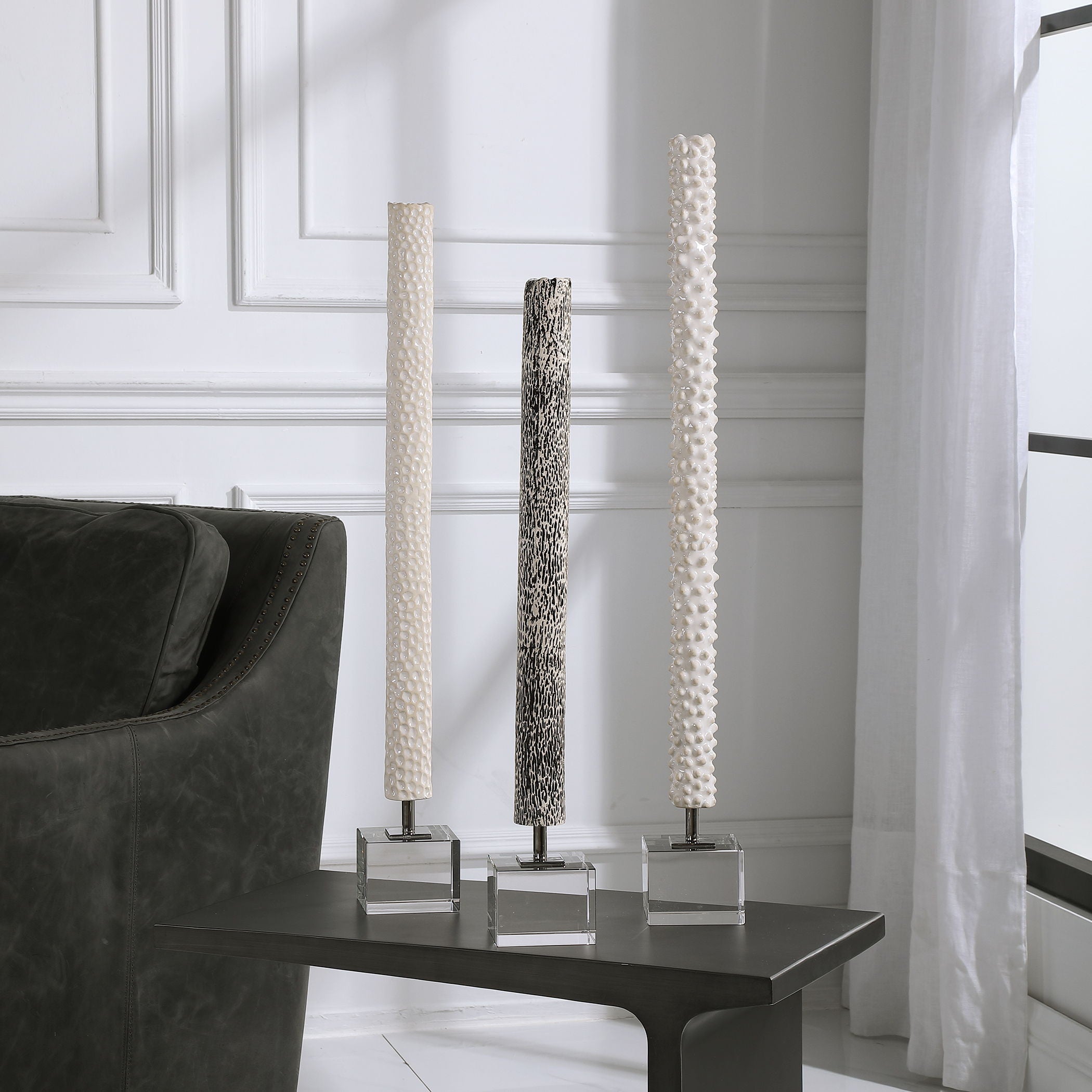 Makira - Cylindrical Sculptures (Set of 3) - Pearl Silver - Image 3