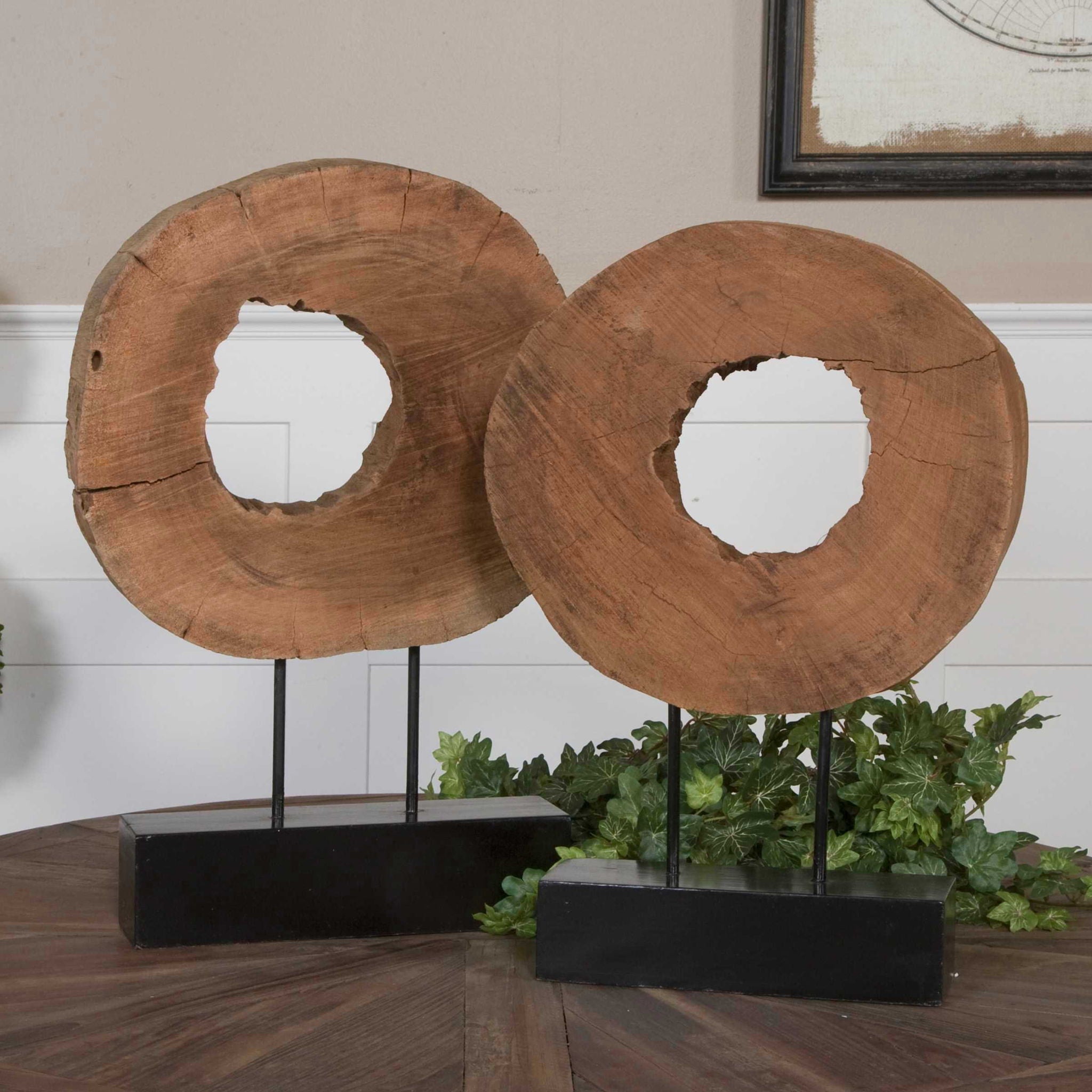 Ashlea - Wooden Sculptures (Set of 2) - Light Brown & Black - Image 3