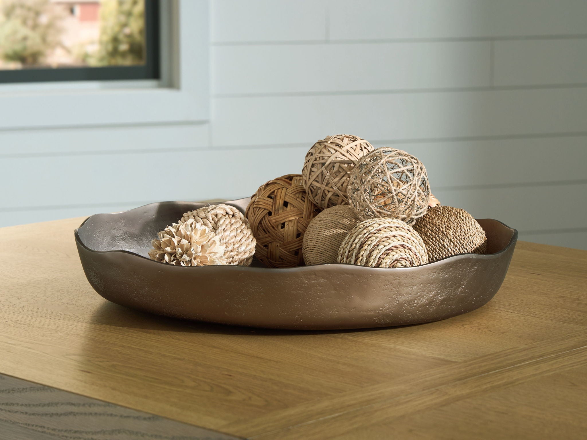 Wallmen - Tray - Champagne Gold Finish - Image 3
