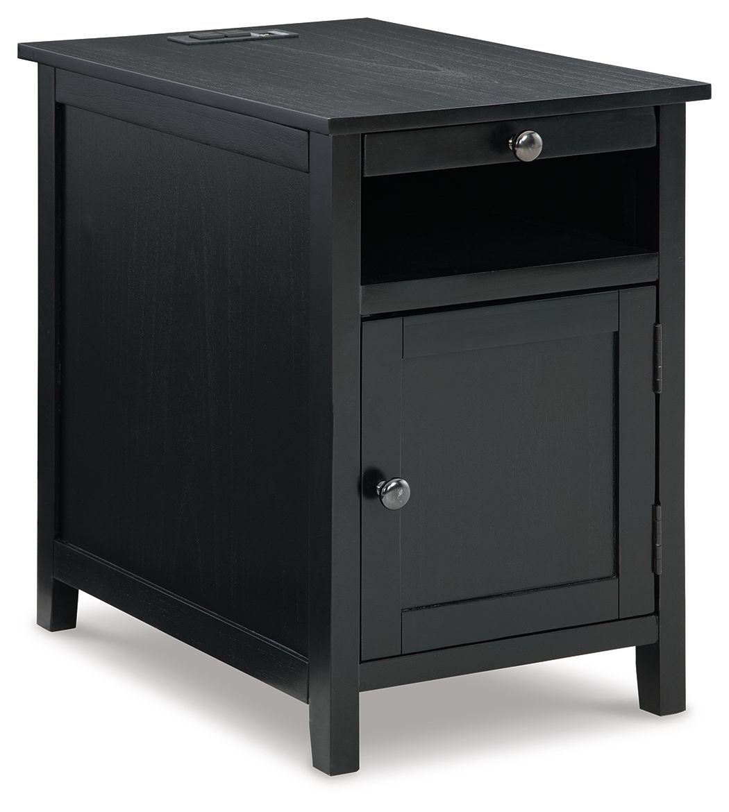 Treytown - Chair Side End Table - Image 2
