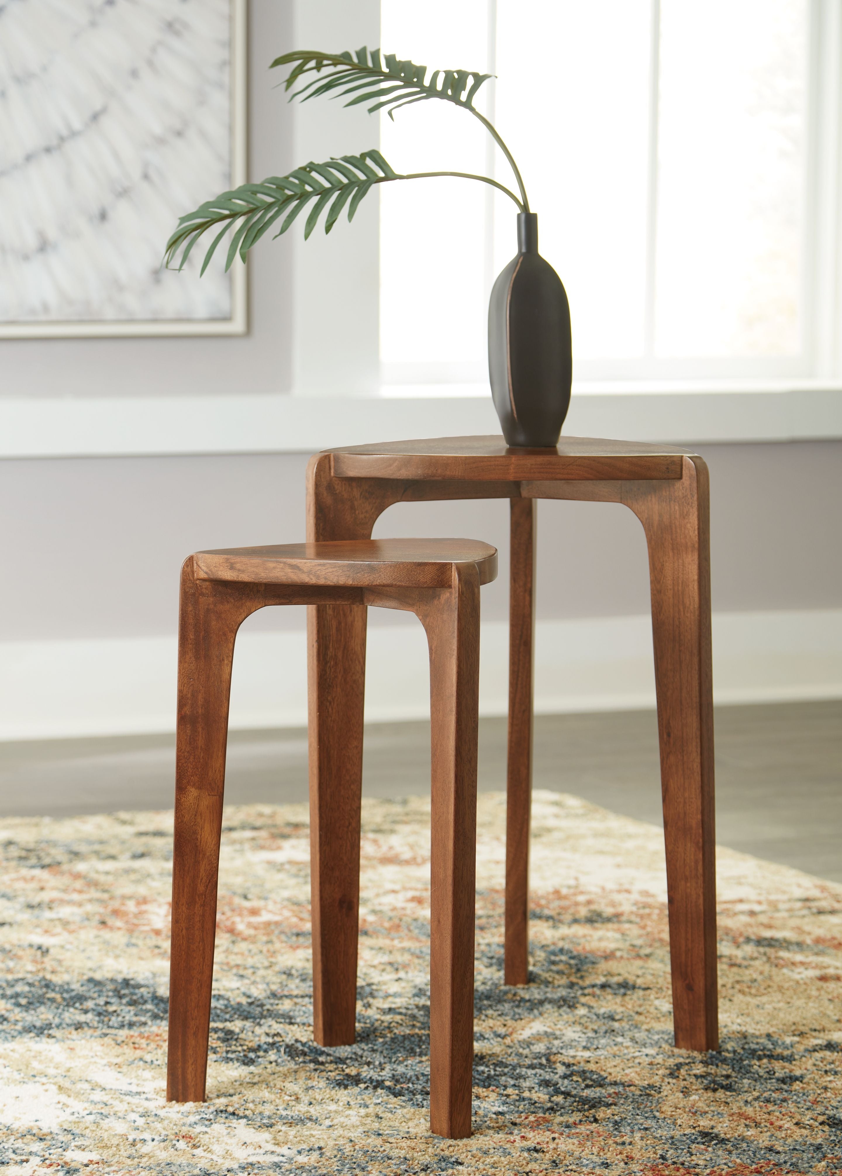 Brynnleigh - Accent Table Set (Set of 2) - Medium Brown - Image 3