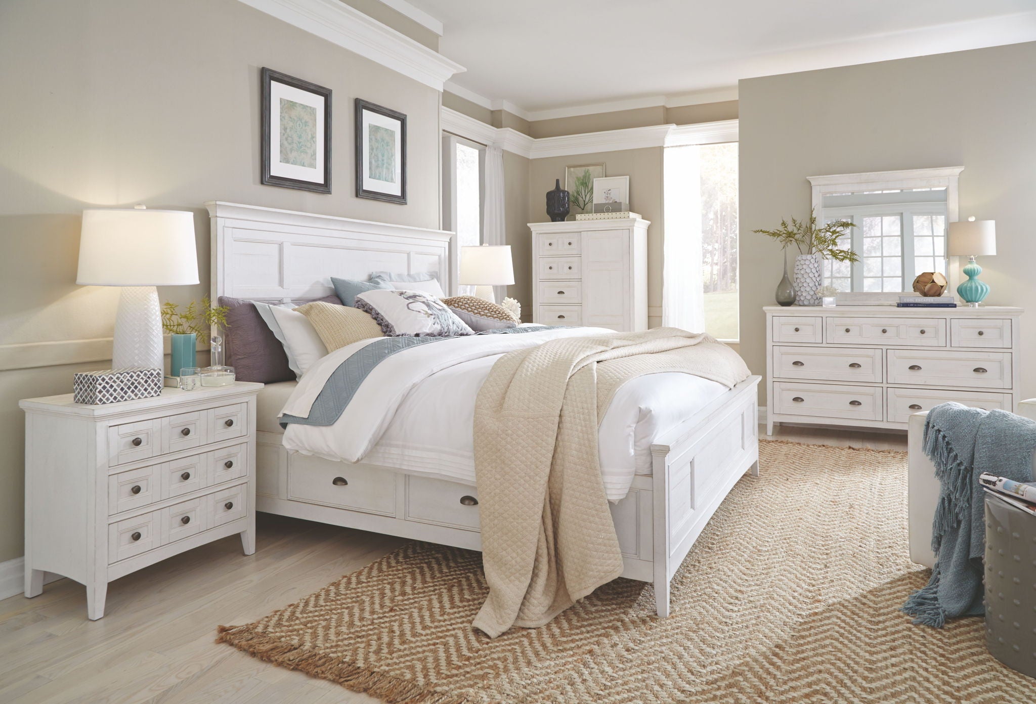 Heron Cove - Complete Panel Bed With Storage Rails - Image 3