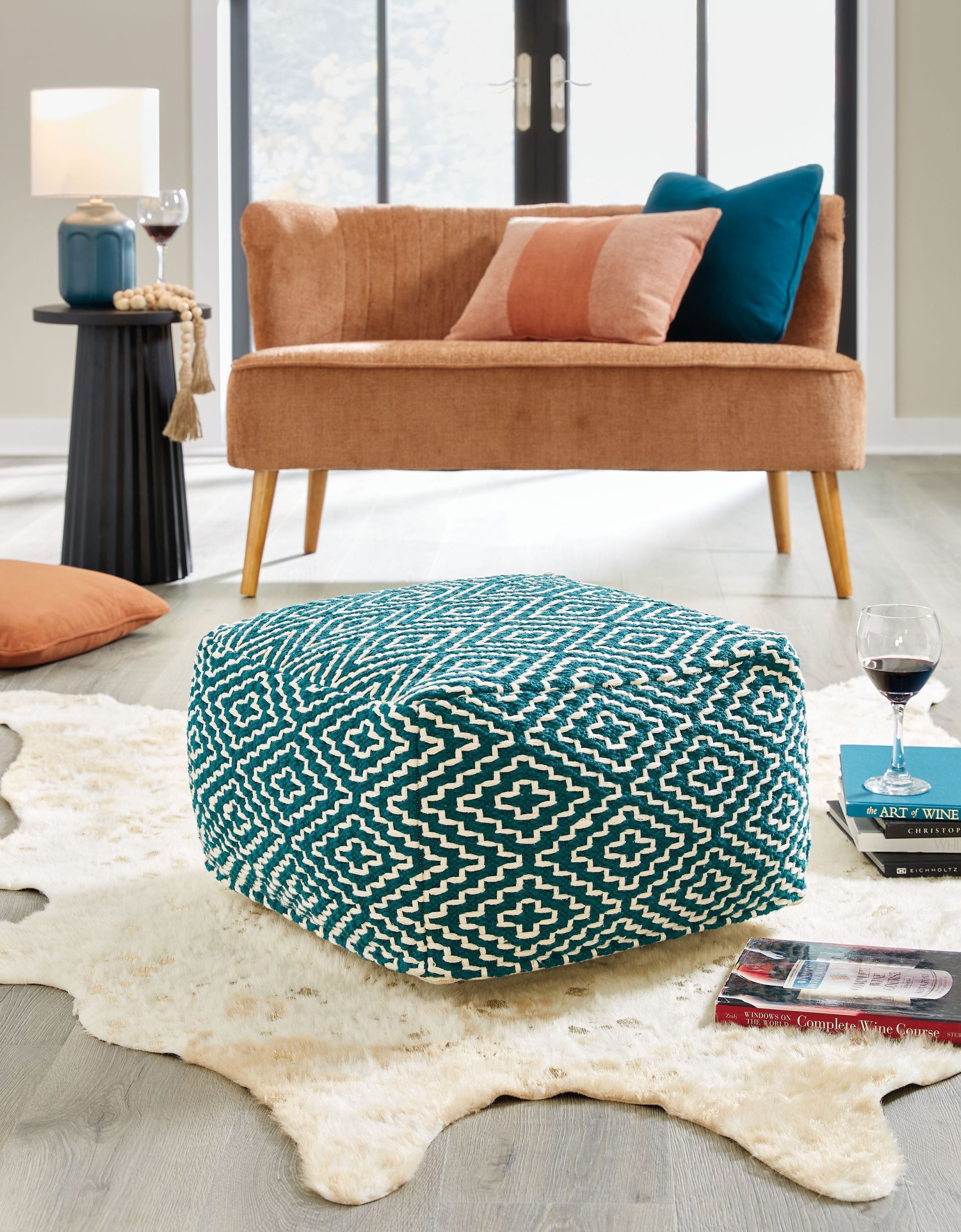 Brynnsen - Pouf - Image 2