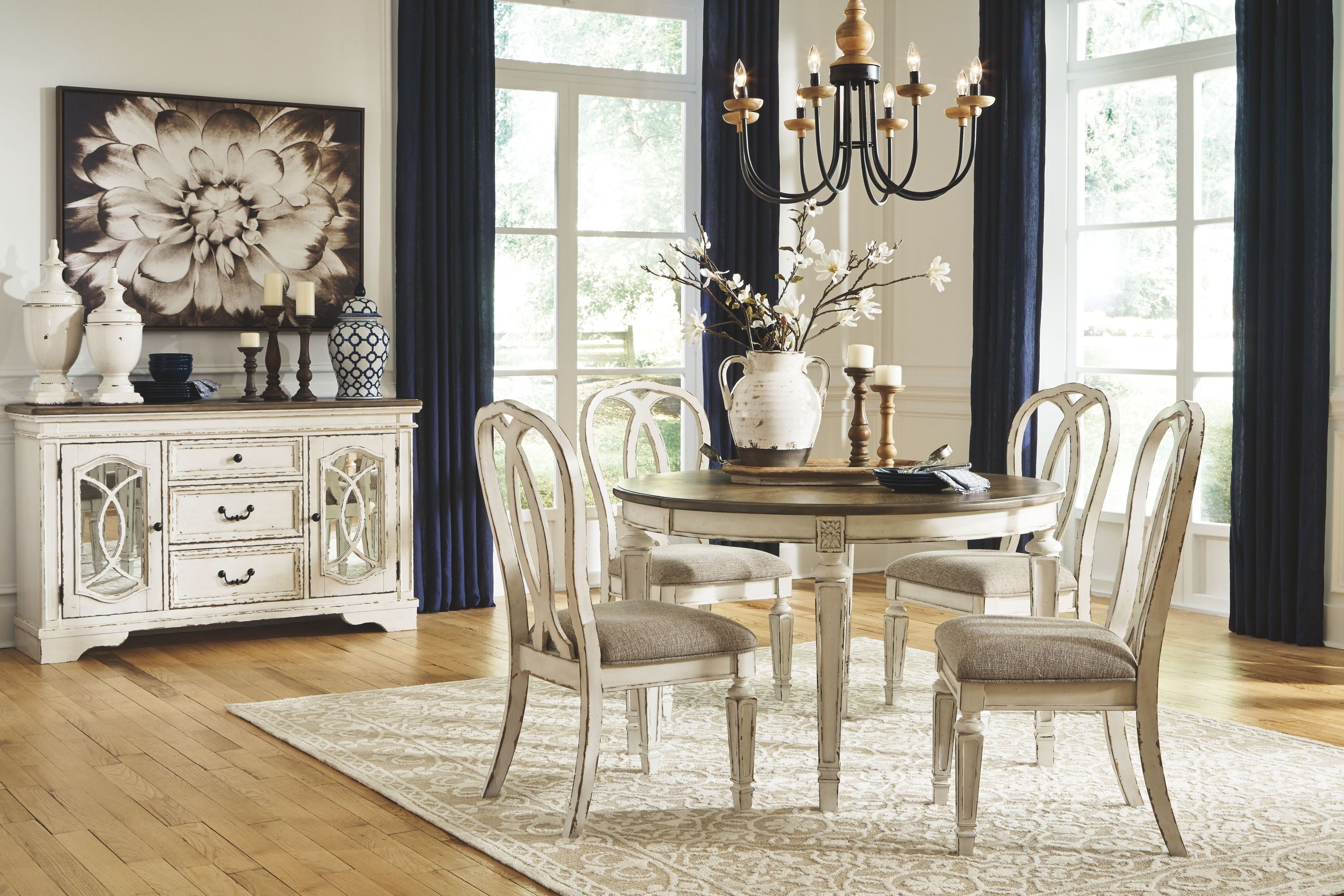 Realyn - Oval Dining Table Set - Image 3
