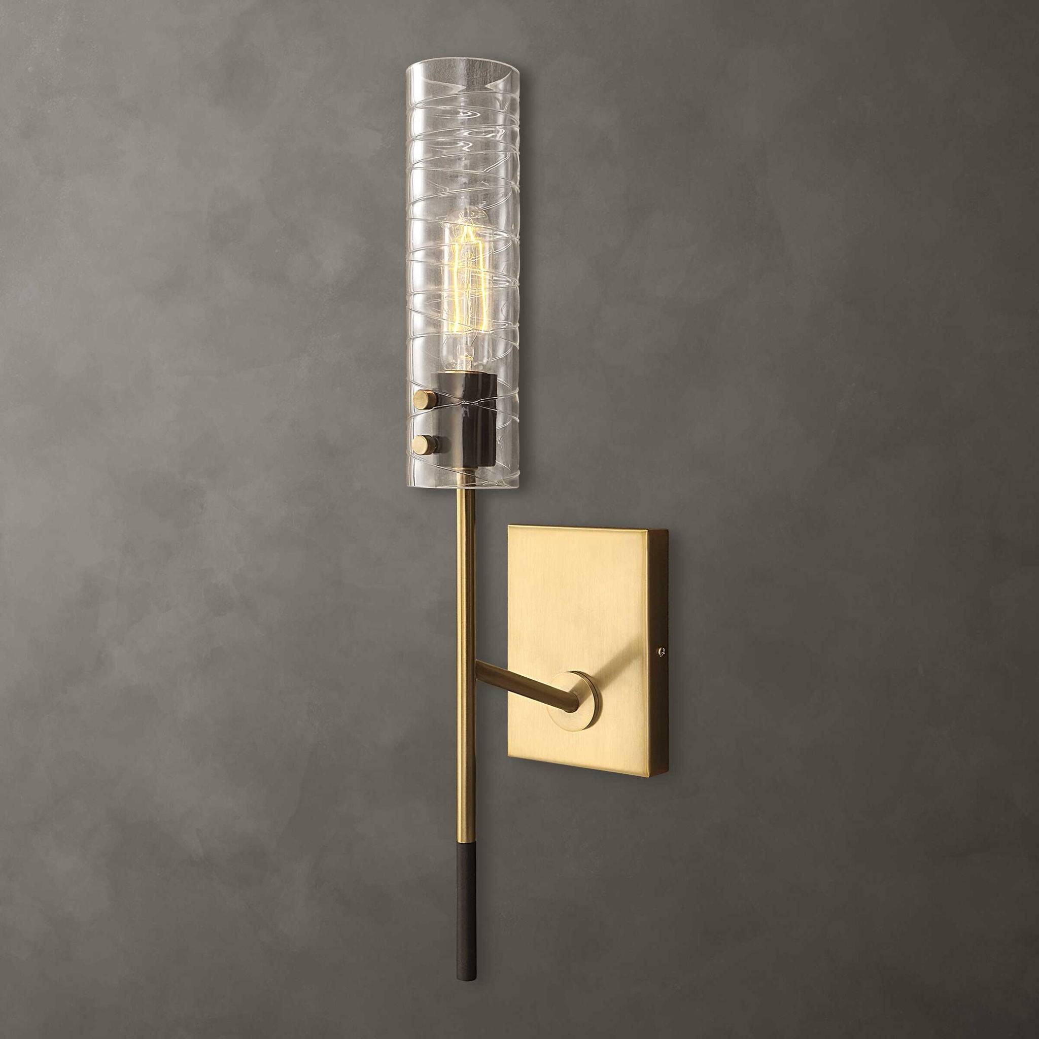 Telesto - 1 Light Sconce - Brass - Image 1